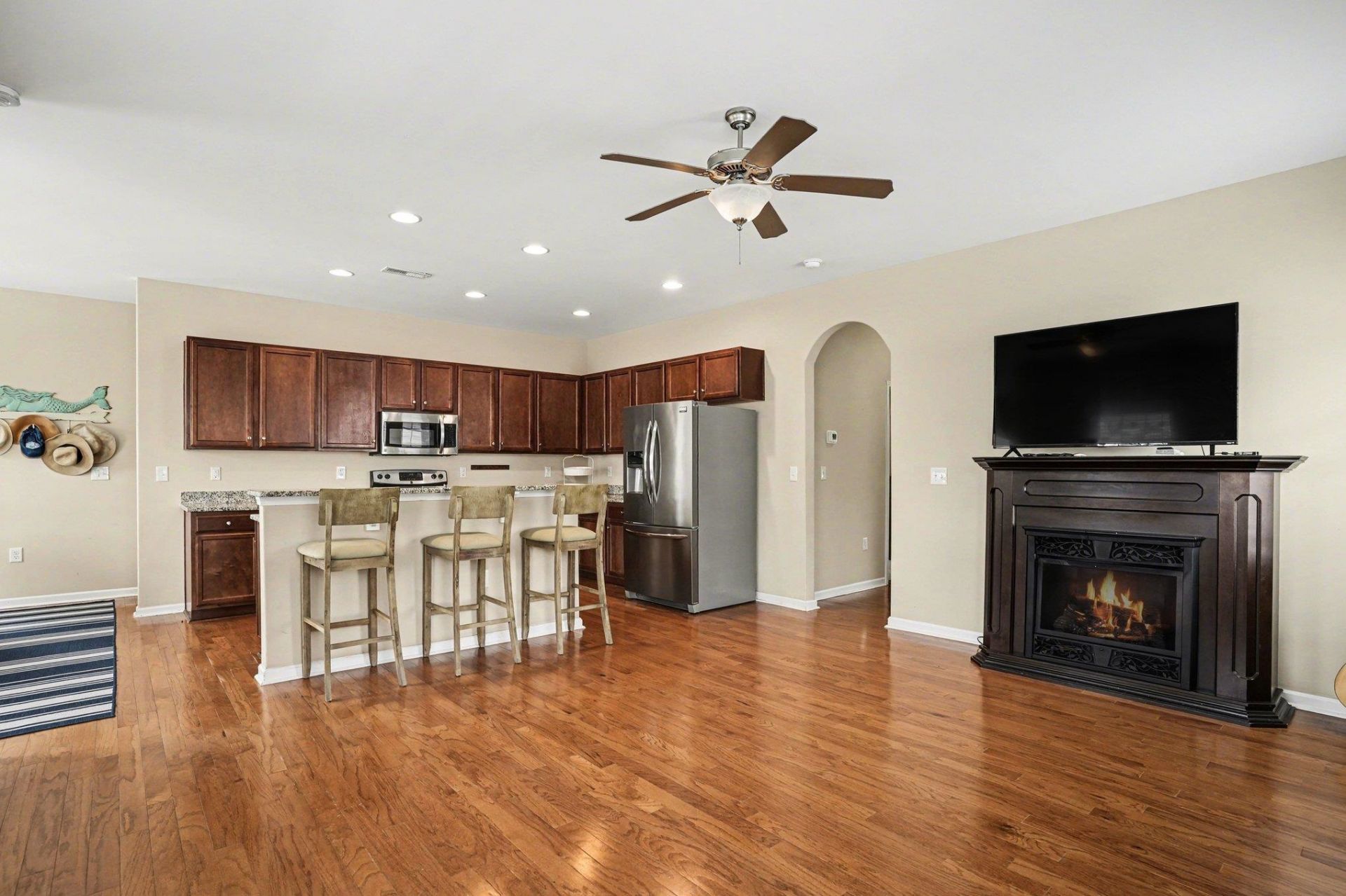 705 Ashland Ave. Photo 6