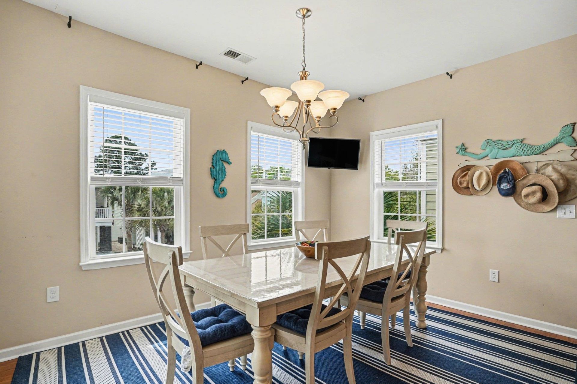 705 Ashland Ave. Photo 9