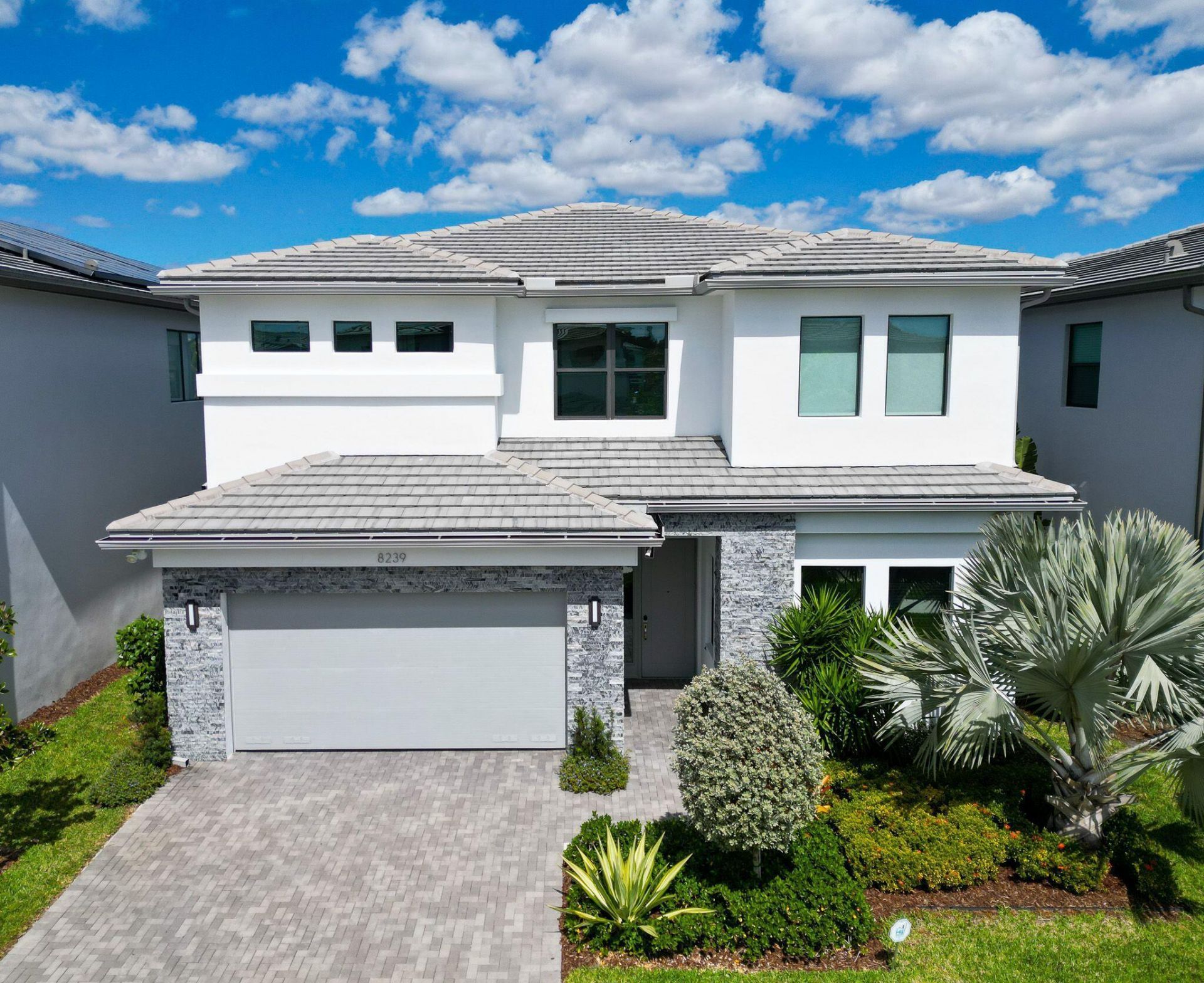 8239 Oceanus Drive, Boca Raton, FL 33496 Main Photo