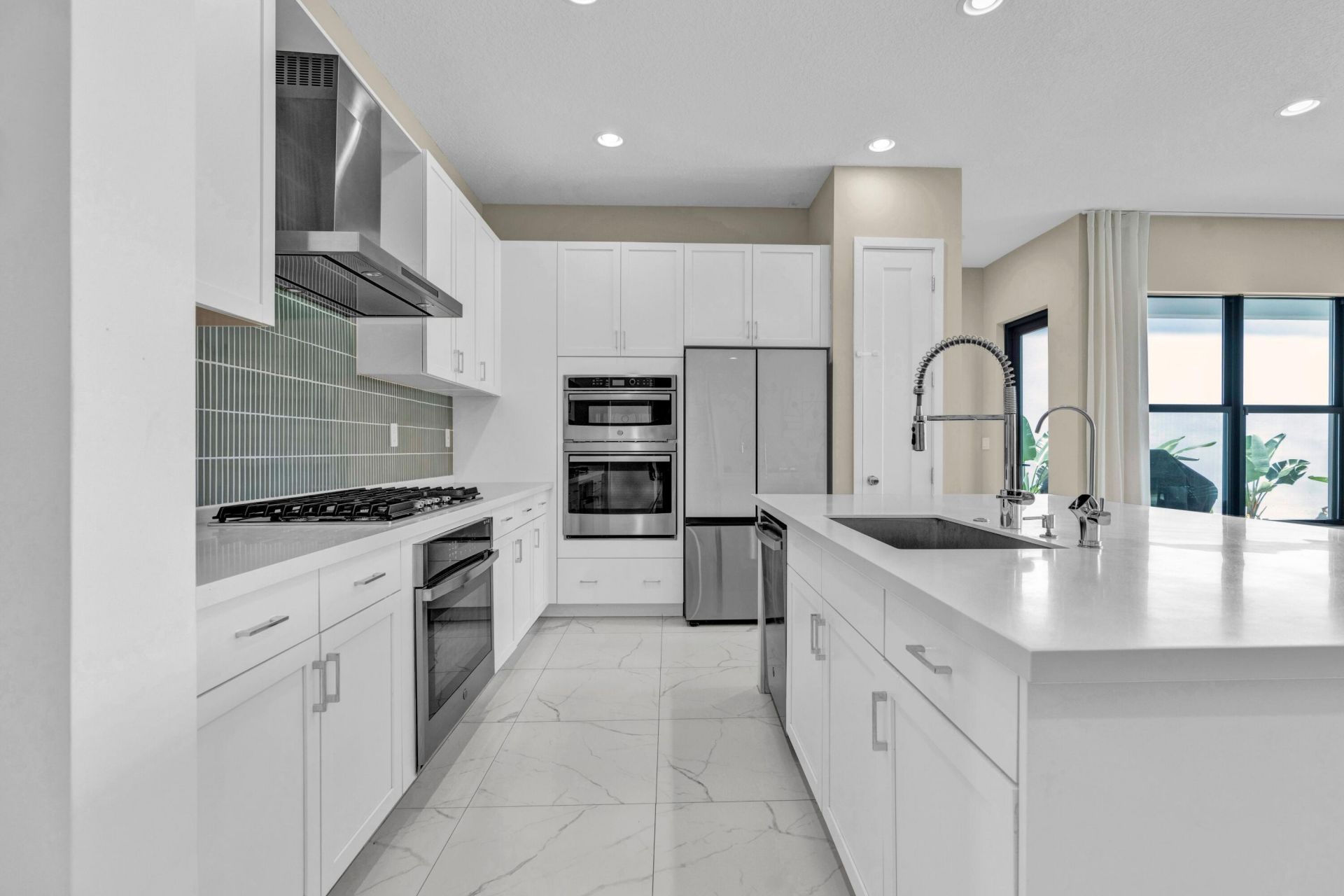 8239 Oceanus Drive, Boca Raton, FL 33496 Photo