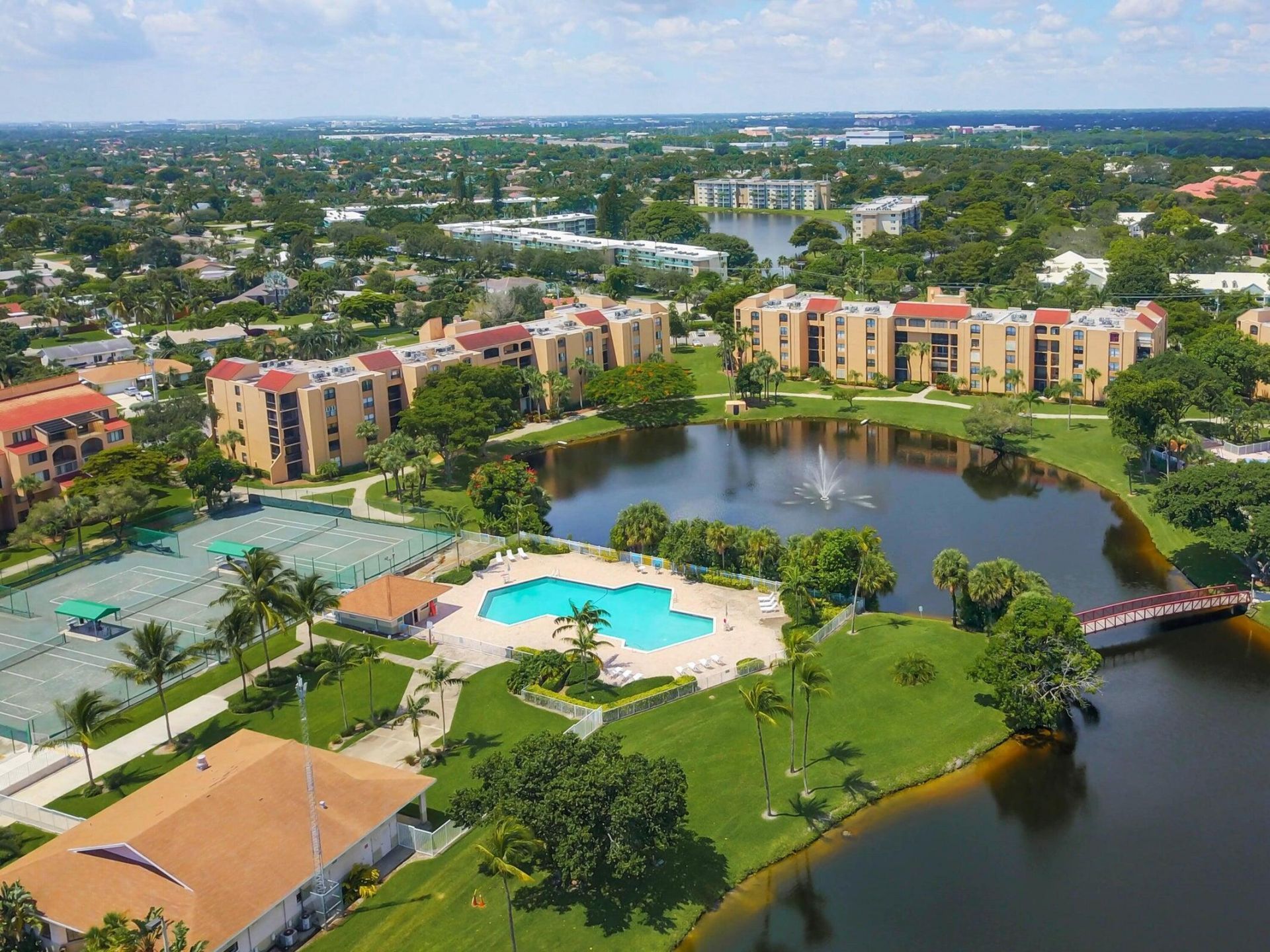 2455 Lindell Boulevard, Unit 3203, Delray Beach, FL 33444 Photo