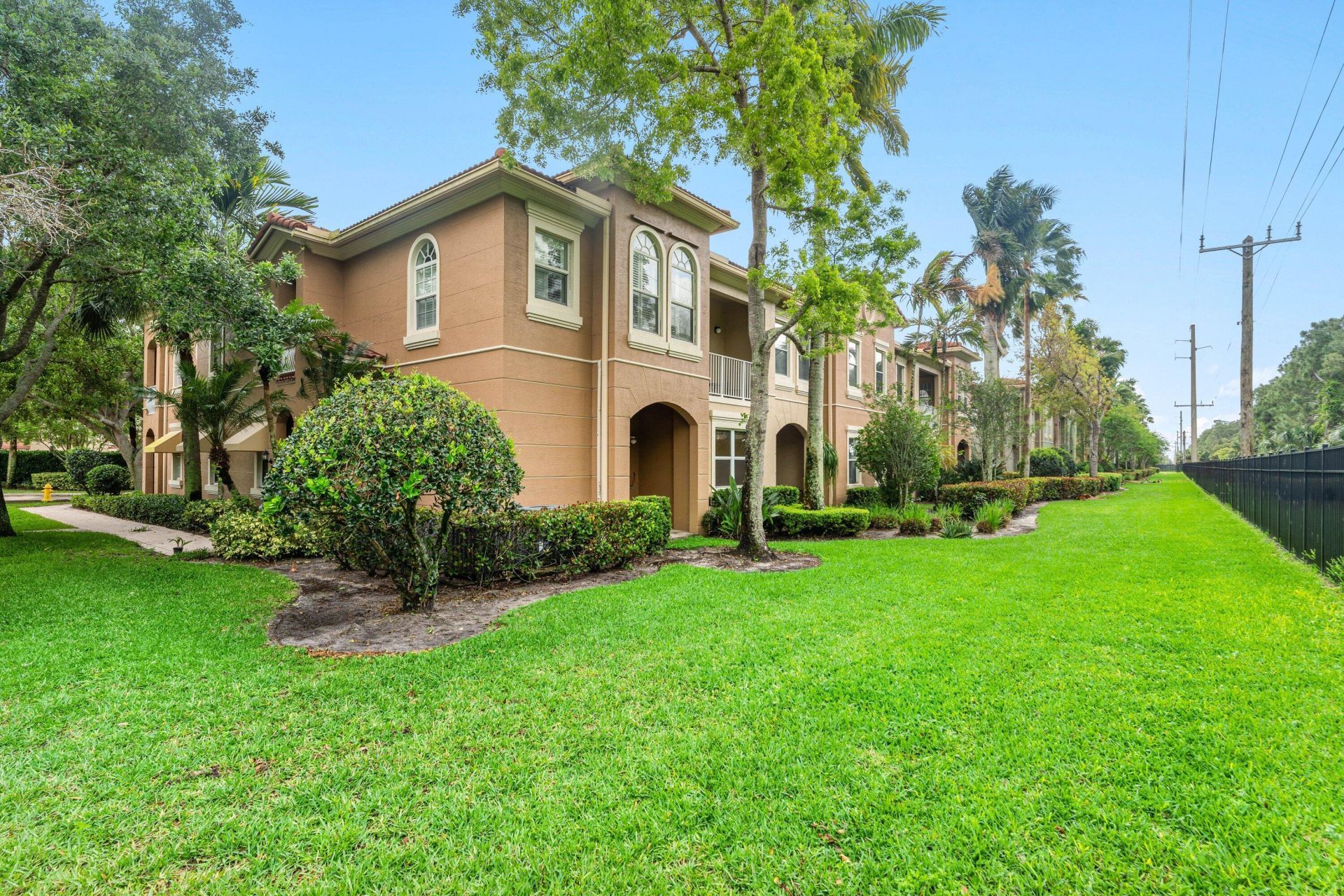 4891 Bonsai Circle, Unit 101, Palm Beach Gardens, FL 33418 Photo