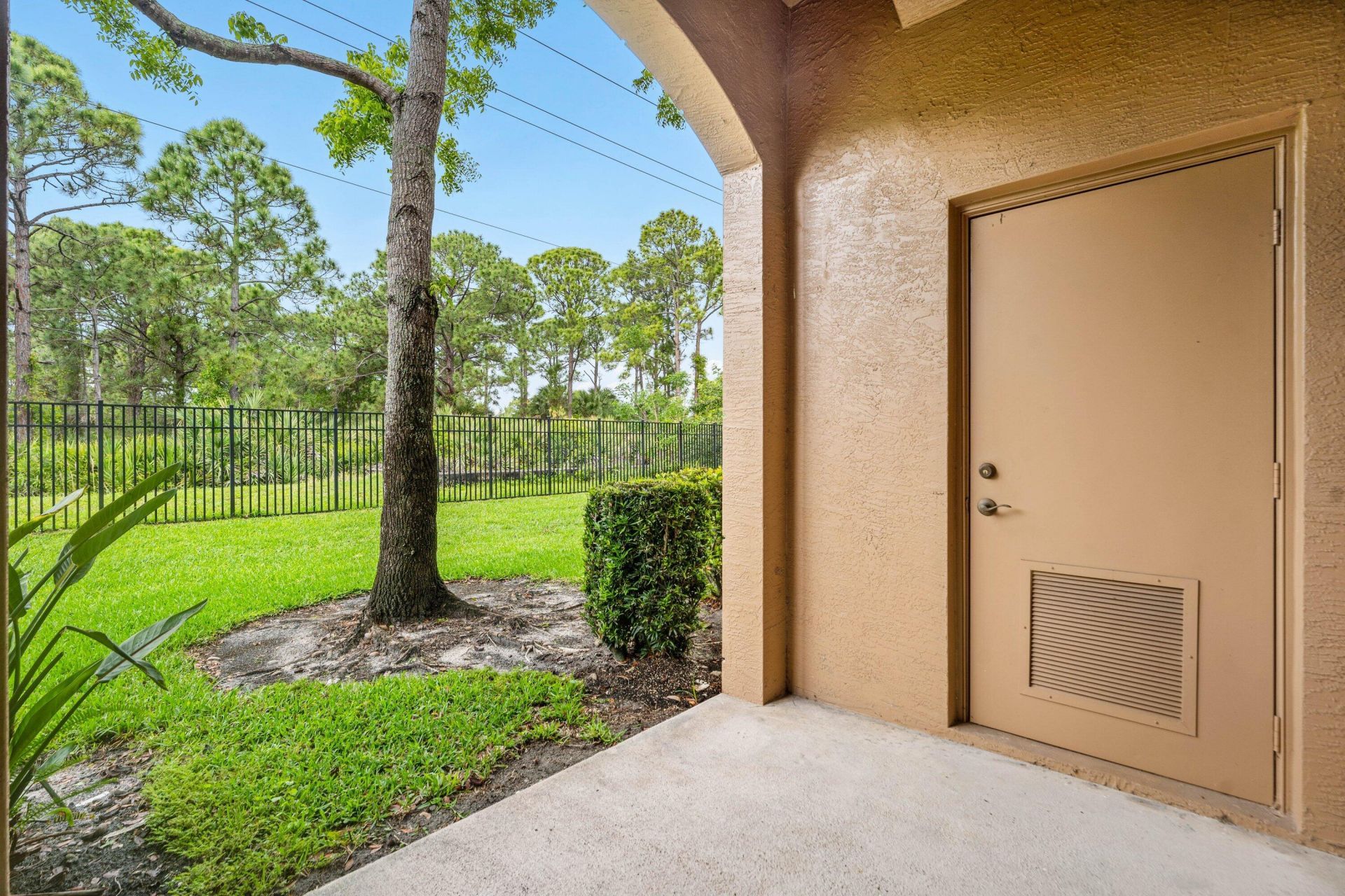 4891 Bonsai Circle, Unit 101, Palm Beach Gardens, FL 33418 Photo