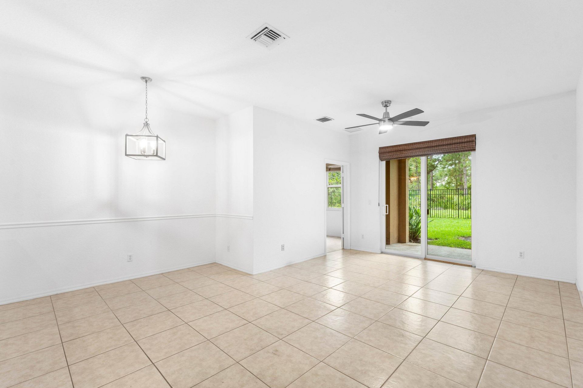 4891 Bonsai Circle, Unit 101, Palm Beach Gardens, FL 33418 Photo