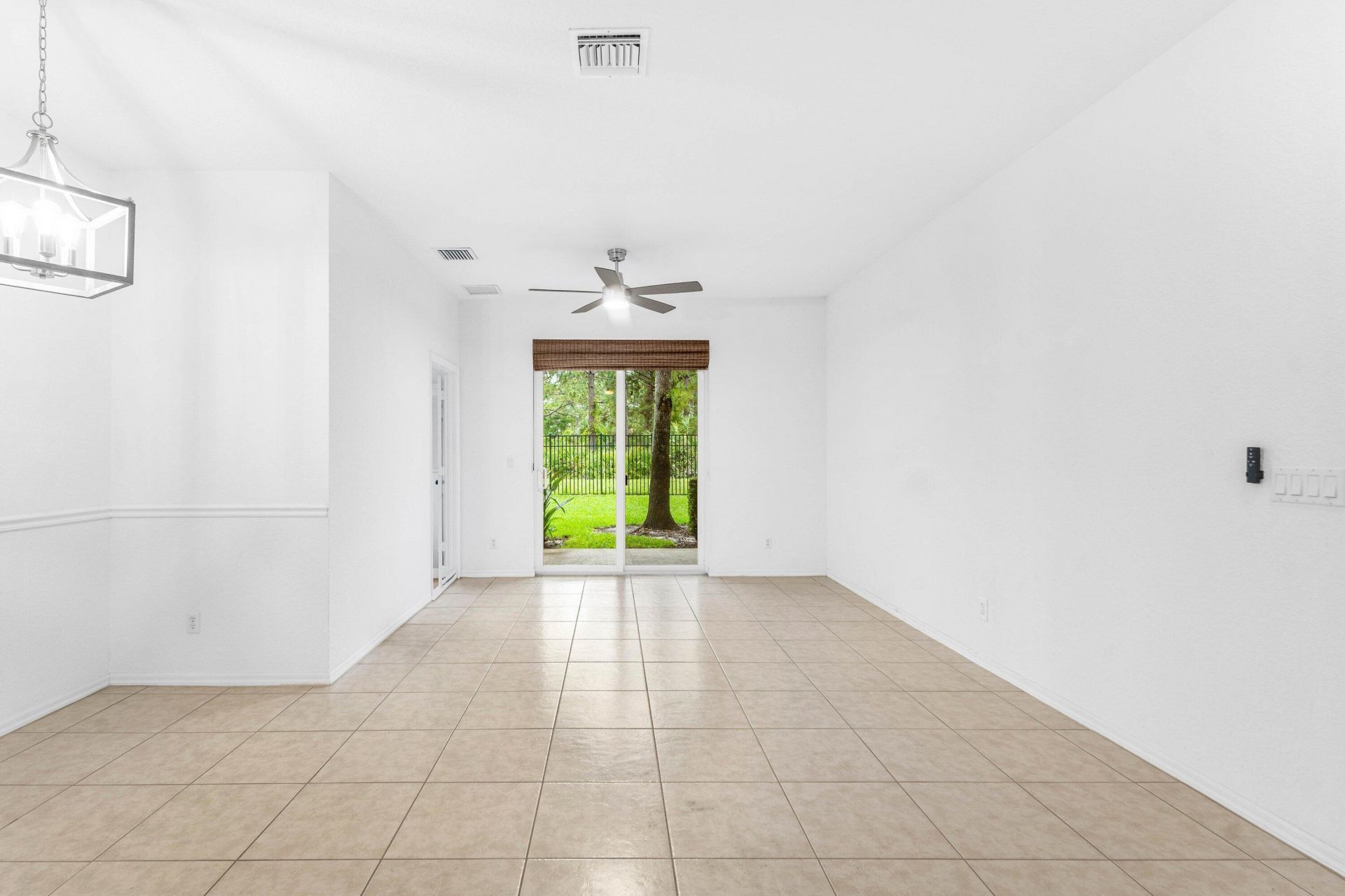 4891 Bonsai Circle, Unit 101, Palm Beach Gardens, FL 33418 Photo