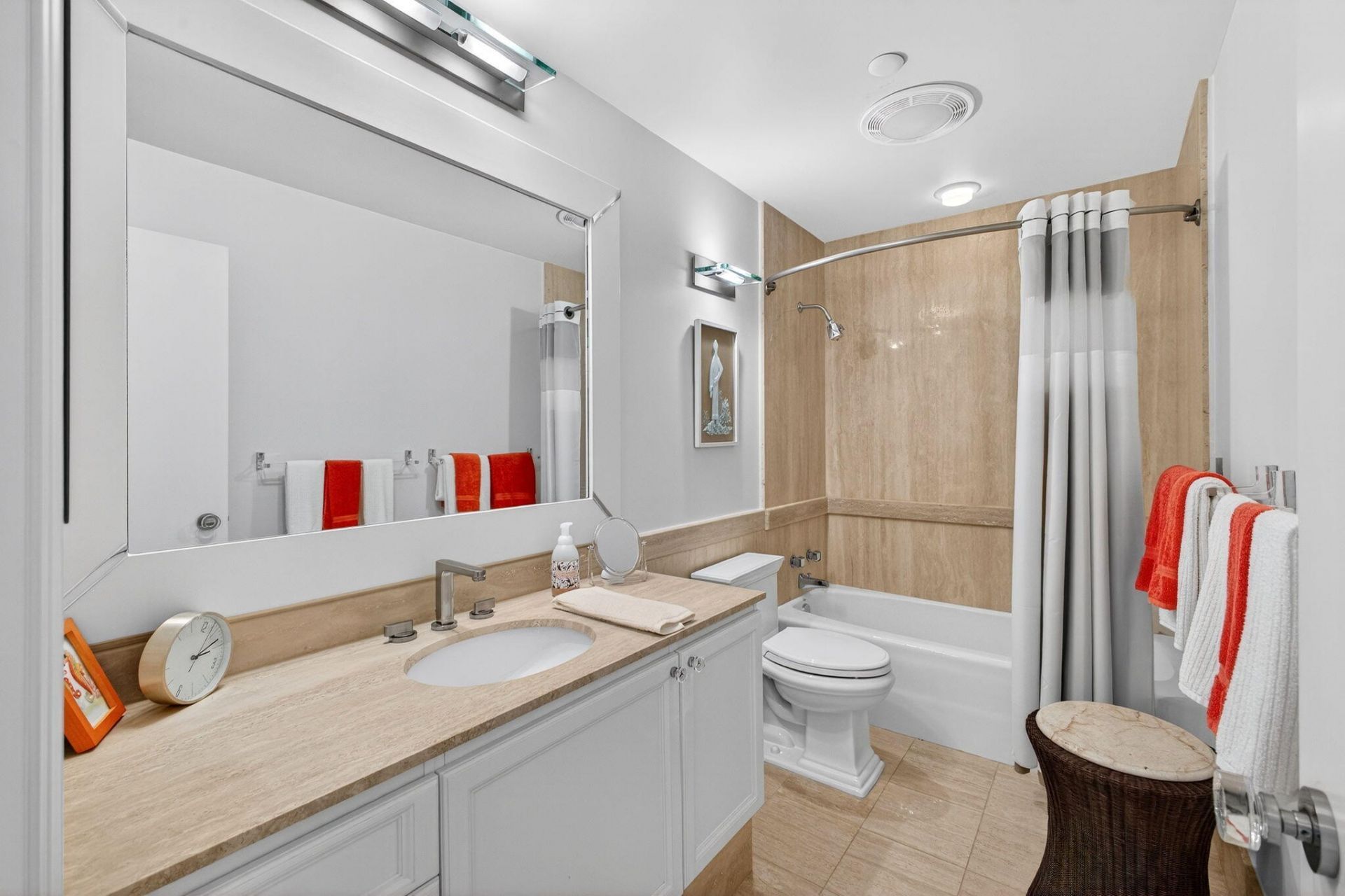 2920 SE Dune Drive, Unit 420, Stuart, FL 34996 Photo