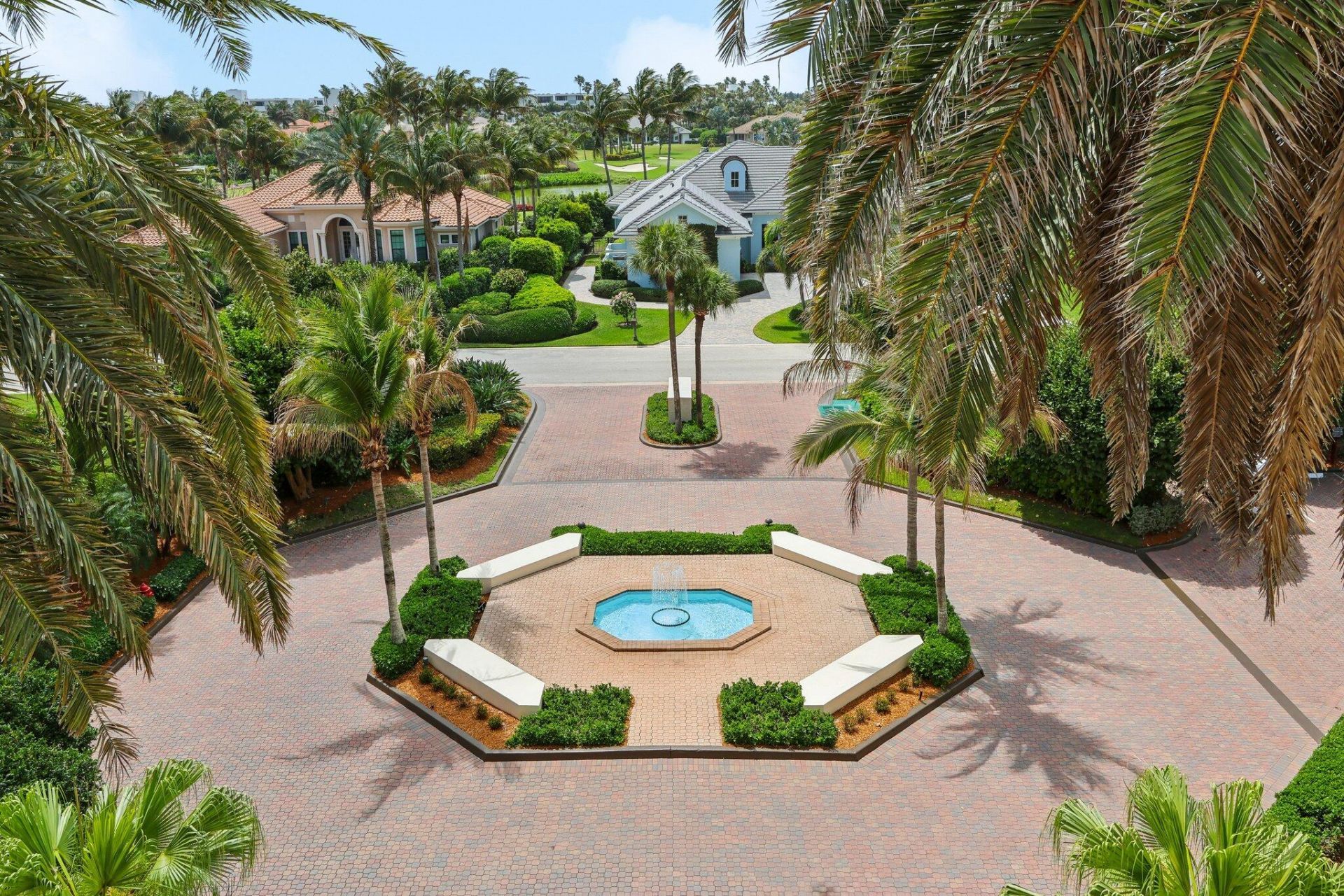 2920 SE Dune Drive, Unit 420, Stuart, FL 34996 Photo