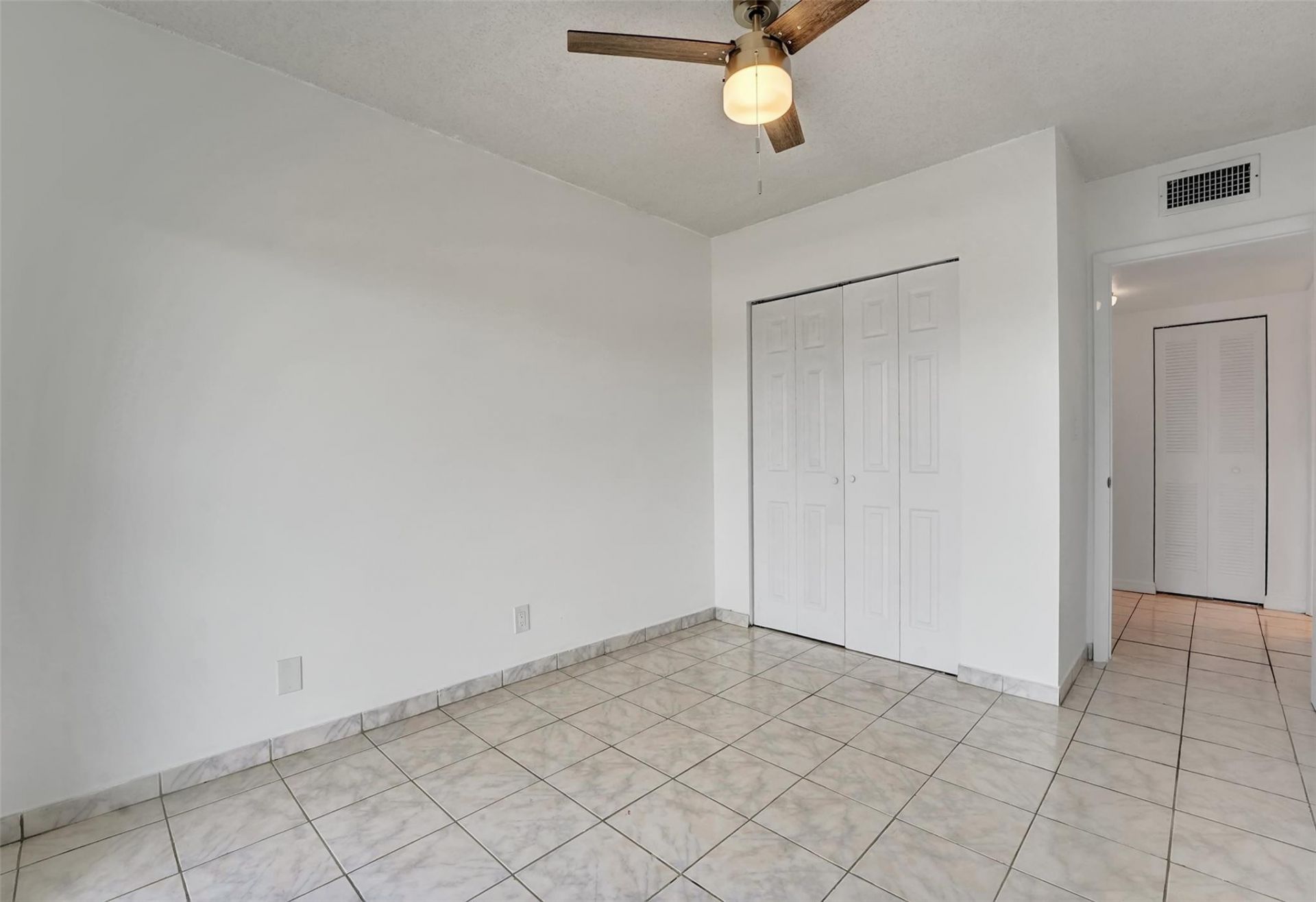 6289 Lear Drive, Unit 403, Lake Worth, FL 33462 Photo