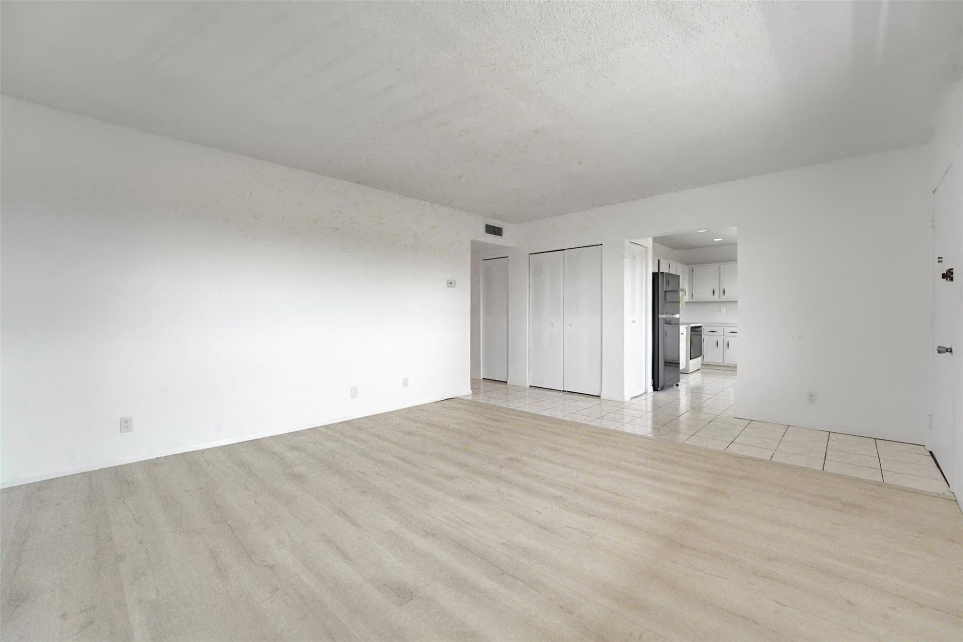 6289 Lear Drive, Unit 403, Lake Worth, FL 33462 Photo