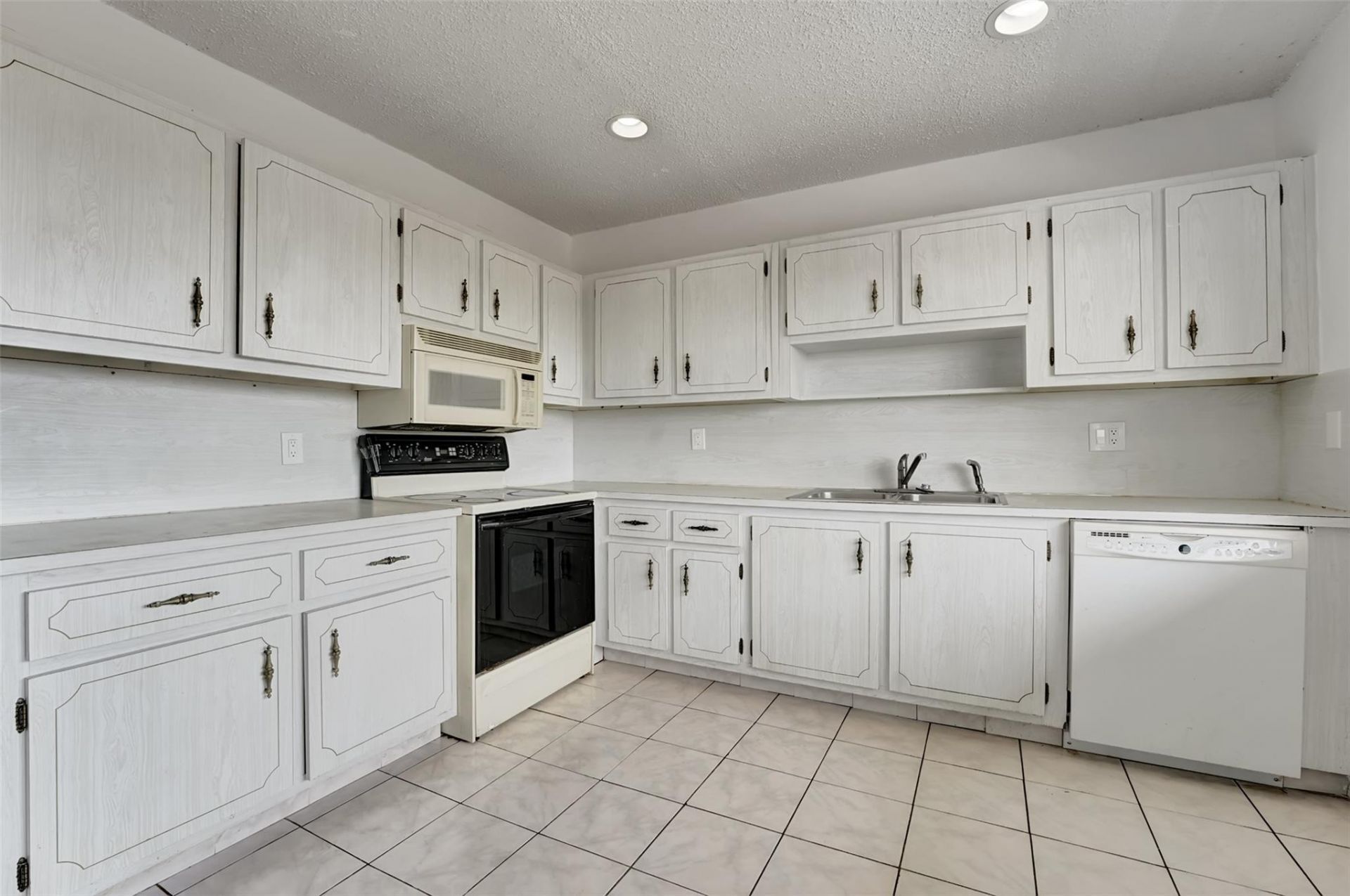 6289 Lear Drive, Unit 403, Lake Worth, FL 33462 Photo