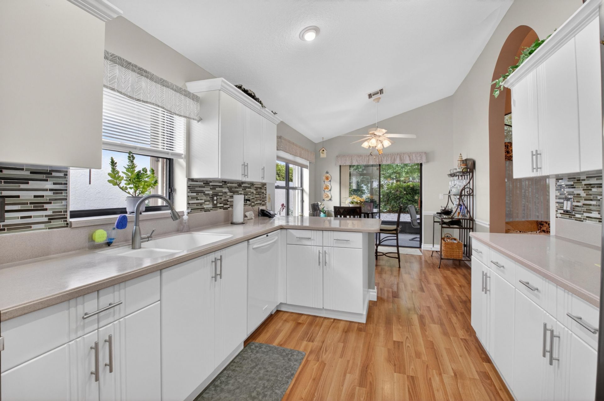 10387 Lexington Circle S, Boynton Beach, FL 33436 Photo