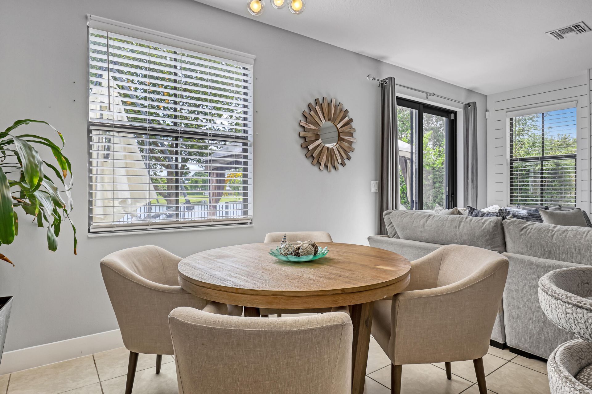 5024 Laurel Oak Drive, Riviera Beach, FL 33410 Photo