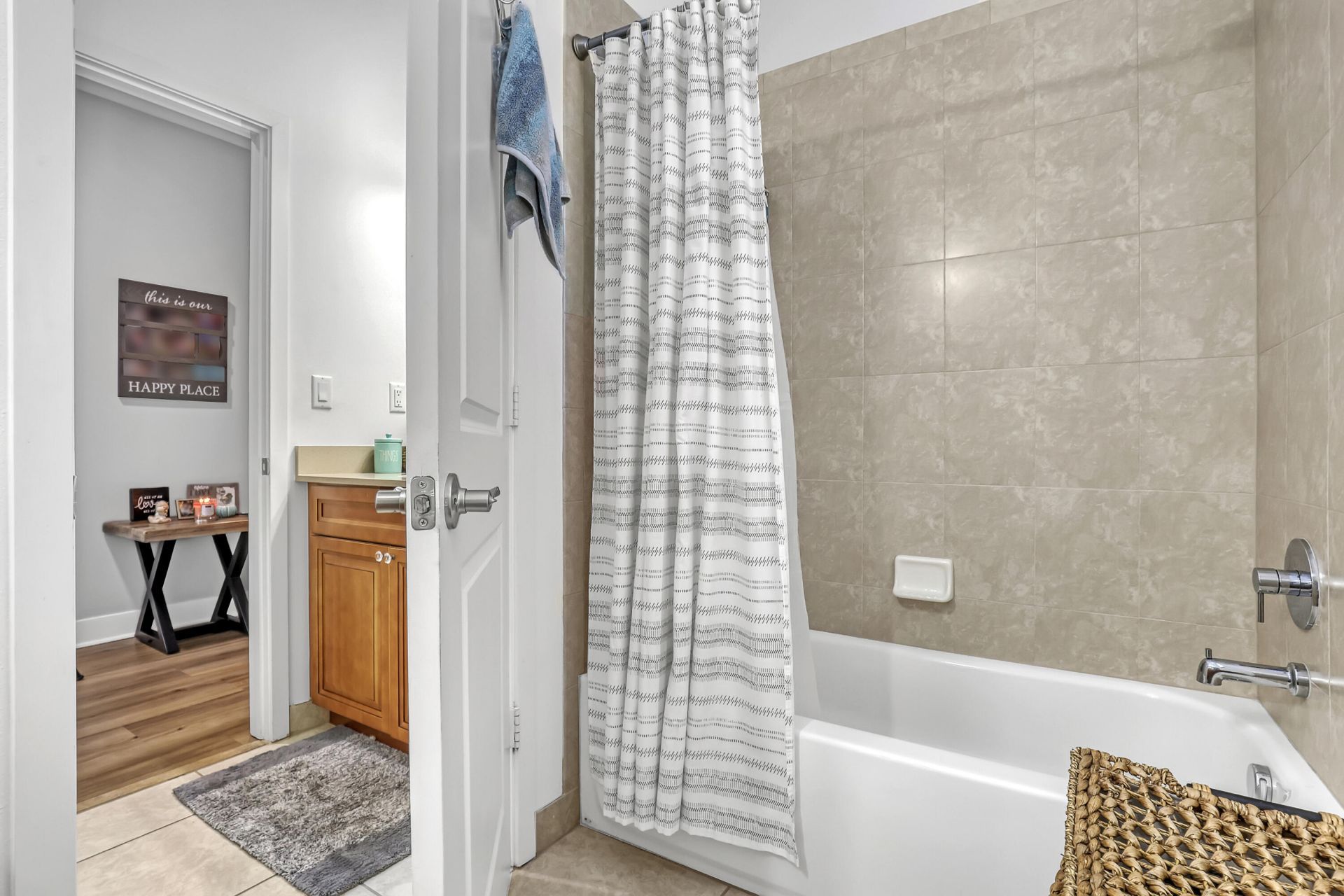 5024 Laurel Oak Drive, Riviera Beach, FL 33410 Photo