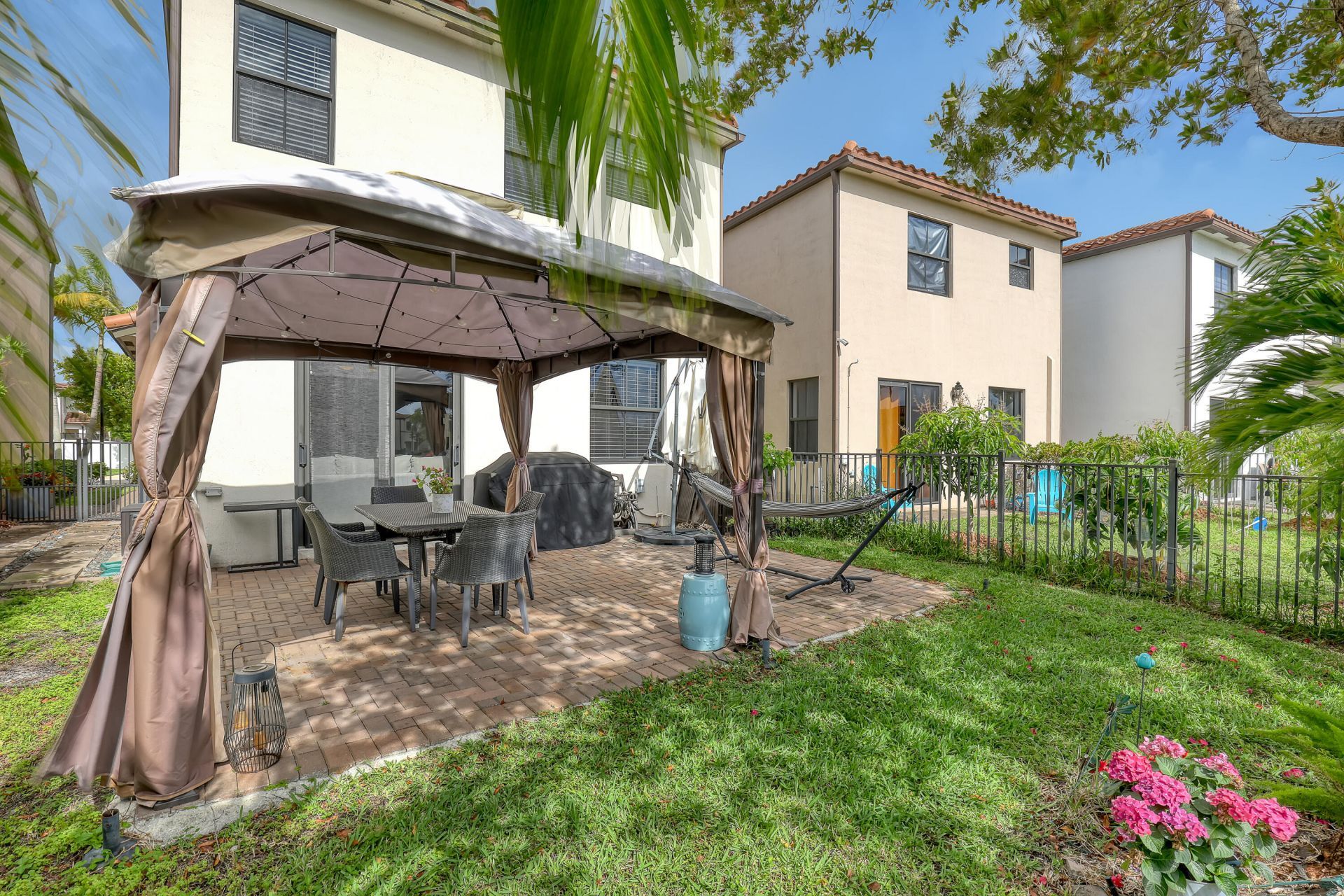 5024 Laurel Oak Drive, Riviera Beach, FL 33410 Photo