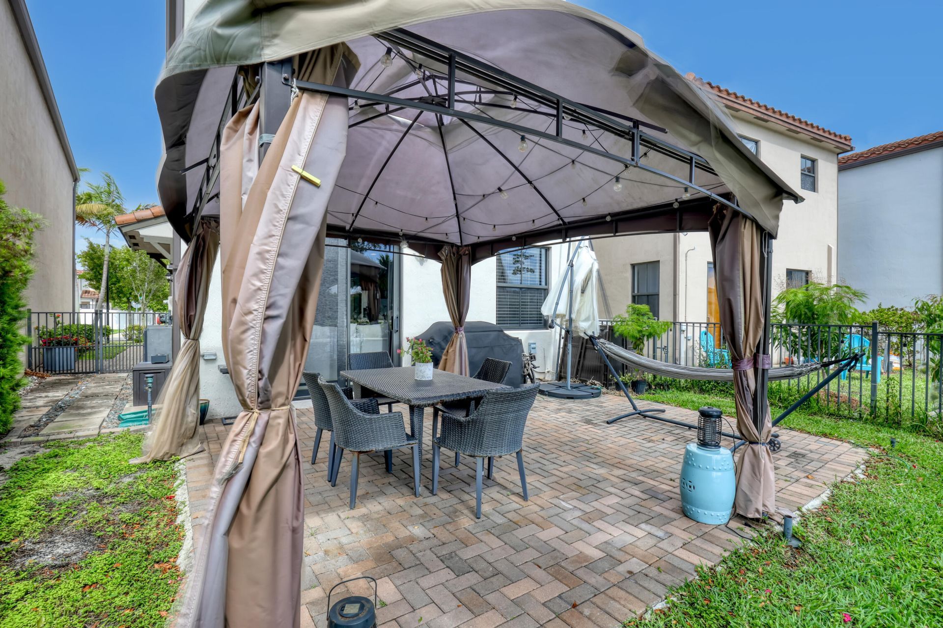 5024 Laurel Oak Drive, Riviera Beach, FL 33410 Photo