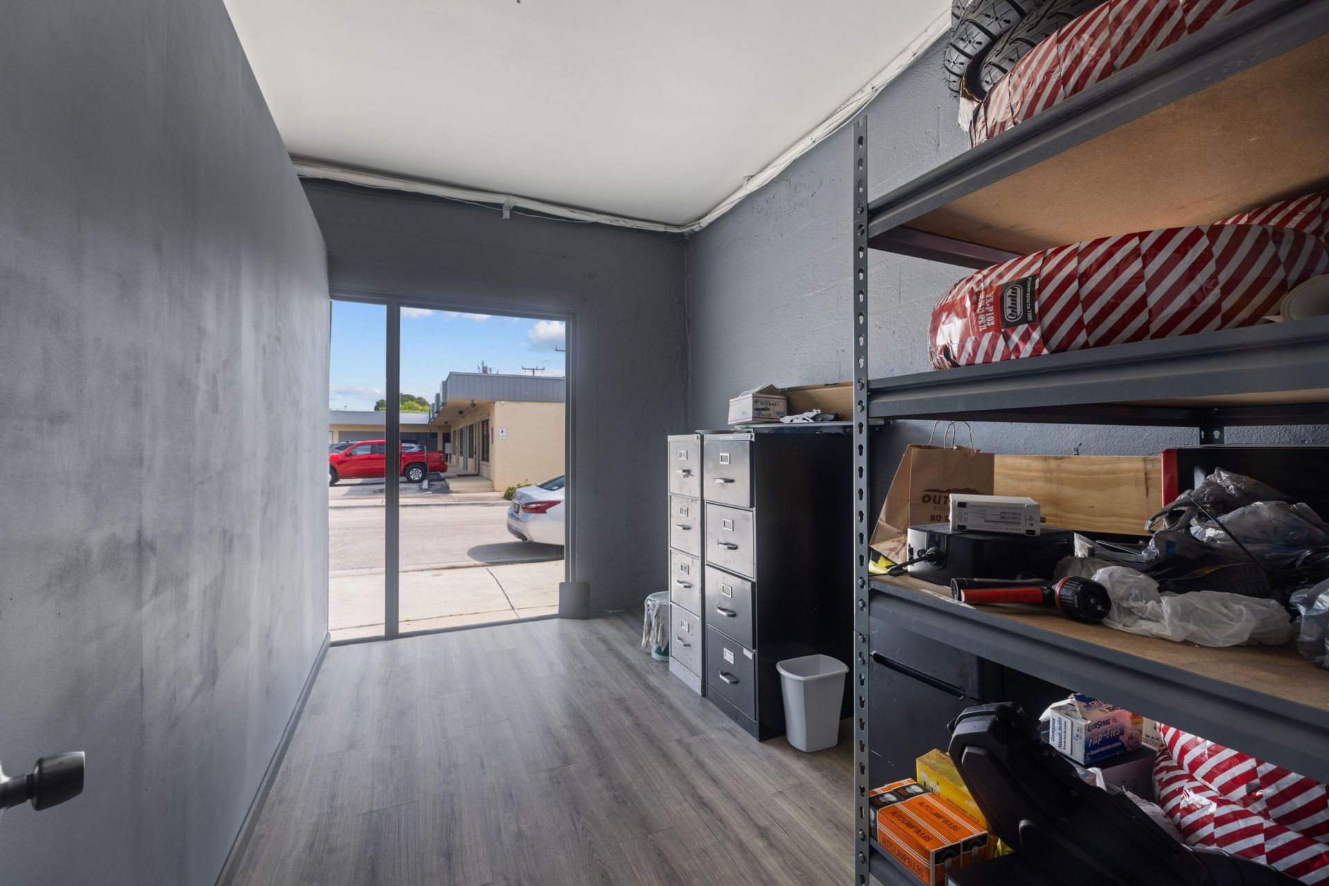 1914 N Dixie Highway, Lake Worth Beach, FL 33460 Photo