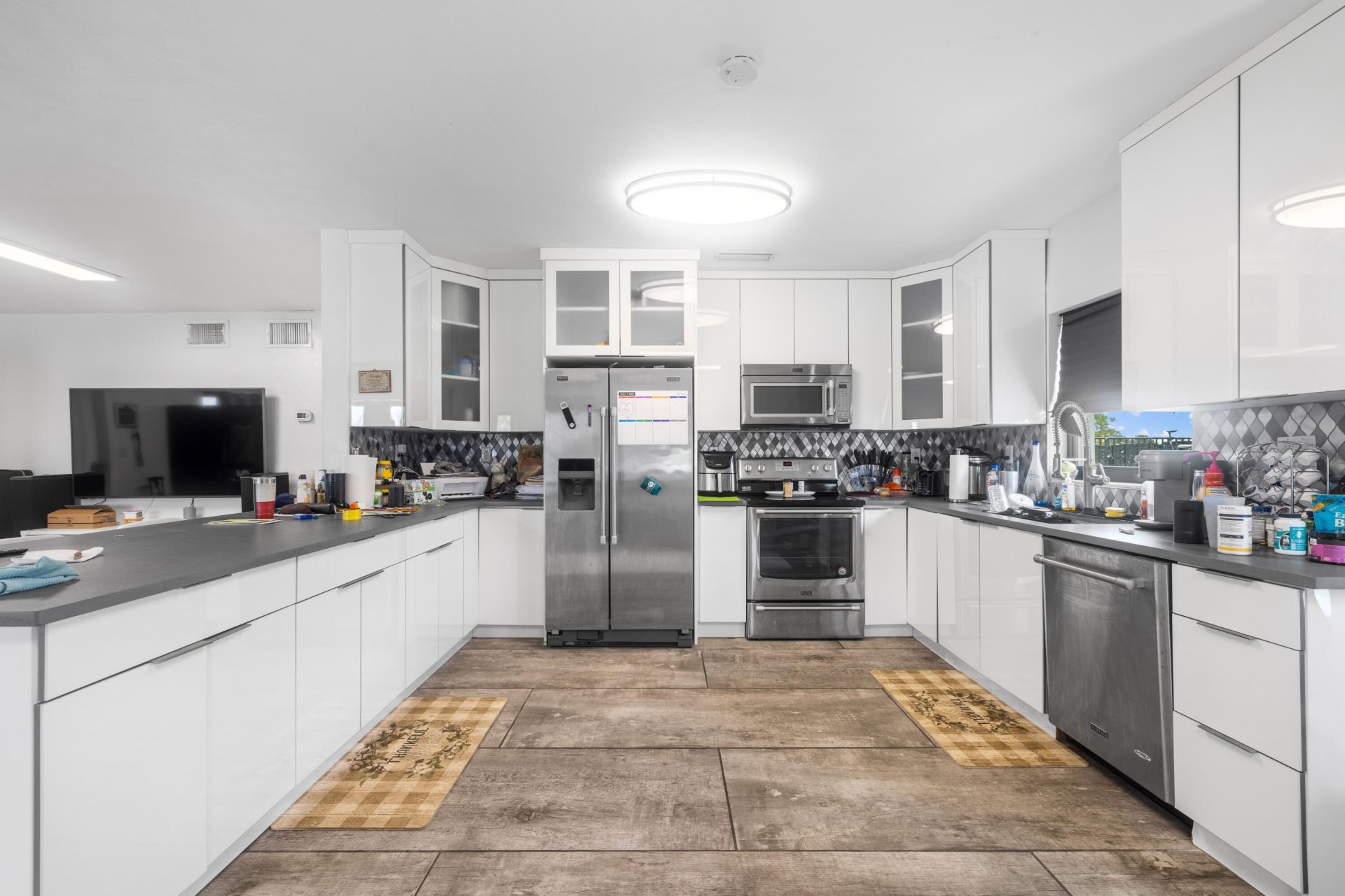 1914 N Dixie Highway, Lake Worth Beach, FL 33460 Photo