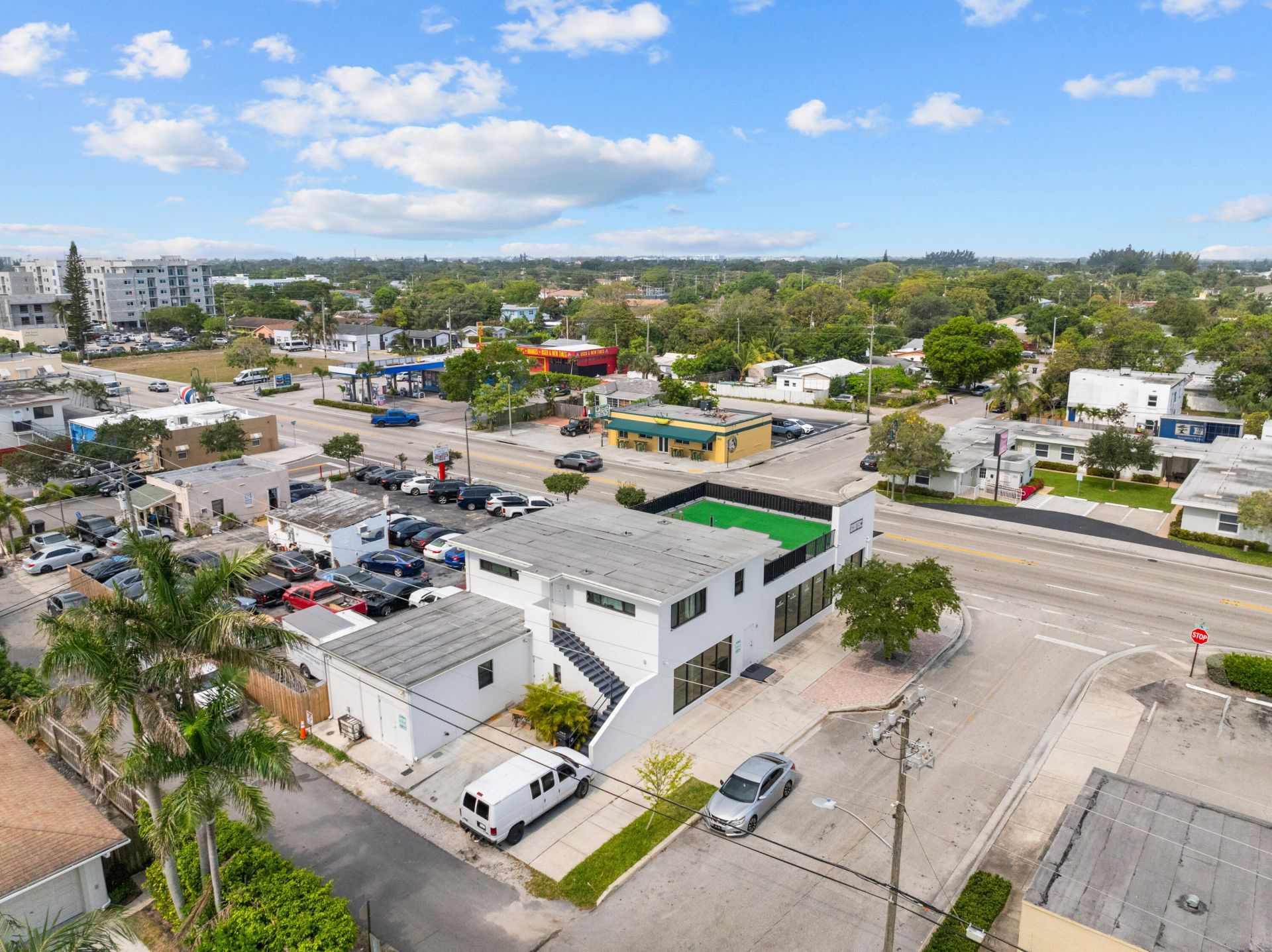 1914 N Dixie Highway, Lake Worth Beach, FL 33460 Photo