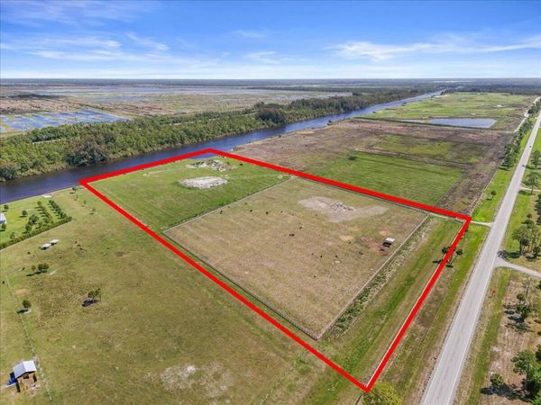 8105 SW Kanner Highway, Indiantown, FL 34956