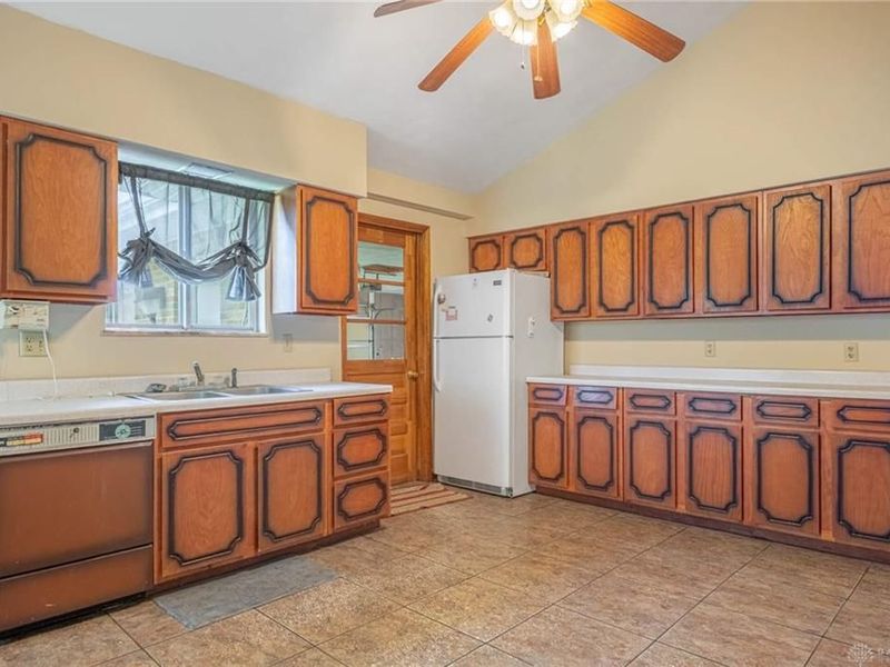 1590 US 68 S, Xenia, OH 45385 Photo 9