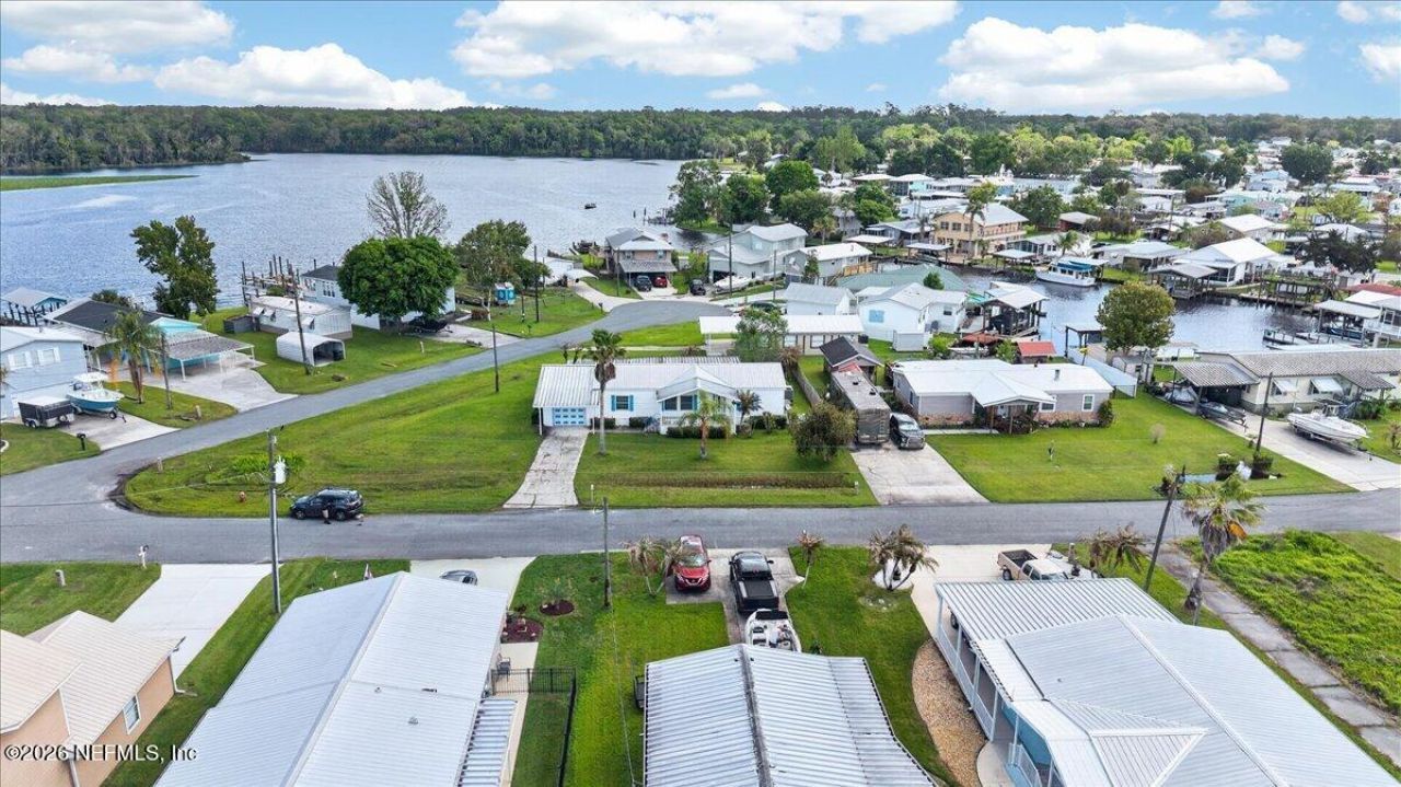 186 Sportsman Drive, Welaka, FL 32193 Photo