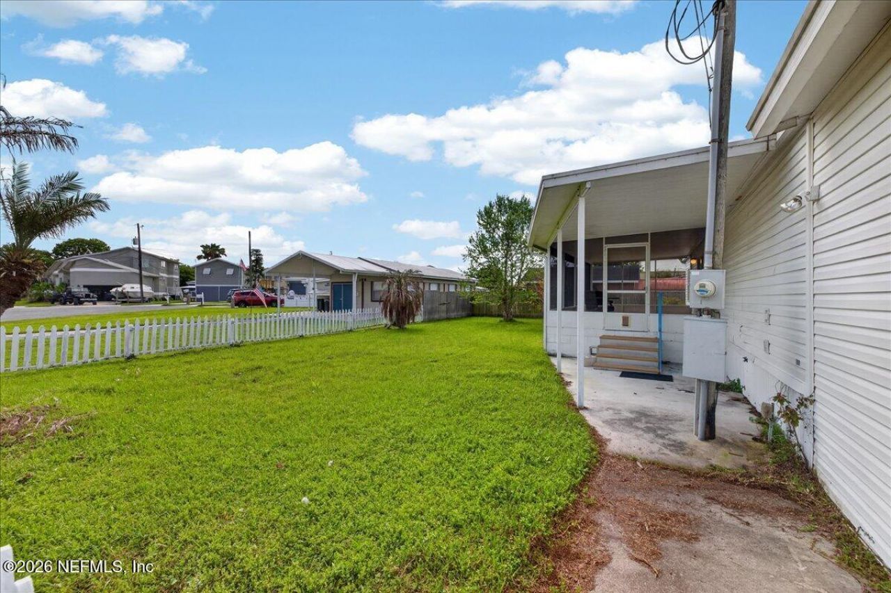 186 Sportsman Drive, Welaka, FL 32193 Photo