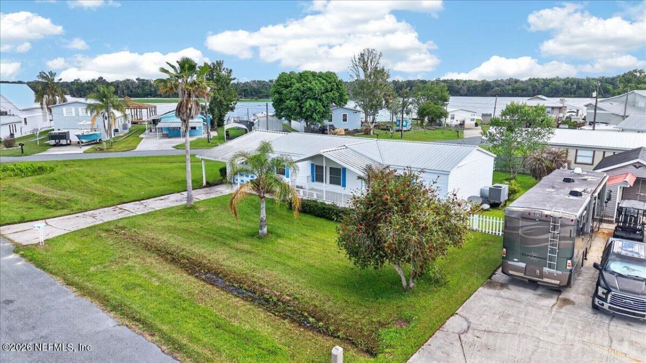 186 Sportsman Drive, Welaka, FL 32193 Photo