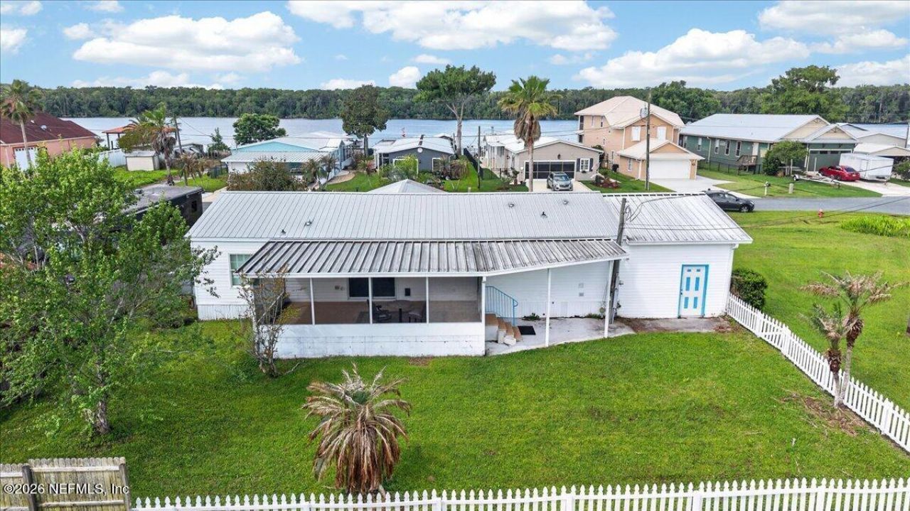 186 Sportsman Drive, Welaka, FL 32193 Photo