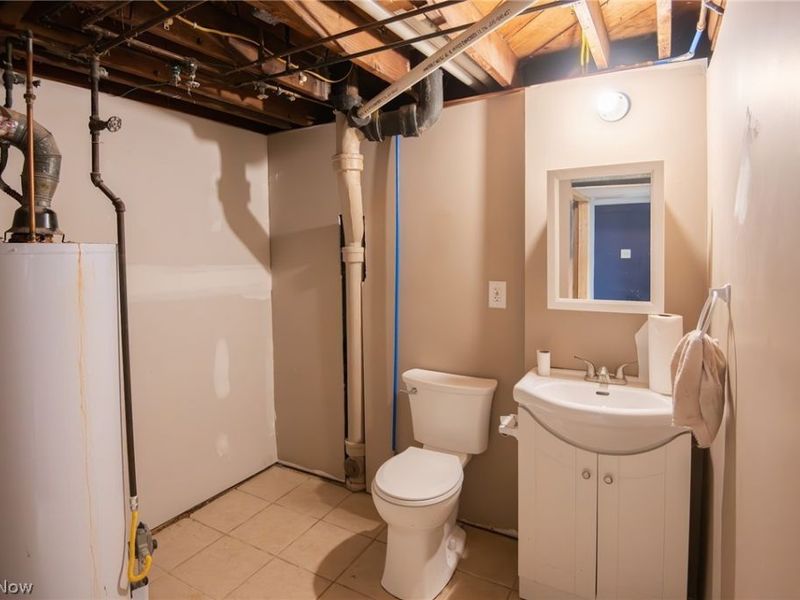 107 Renee Drive, Struthers, OH 44471 Photo 15