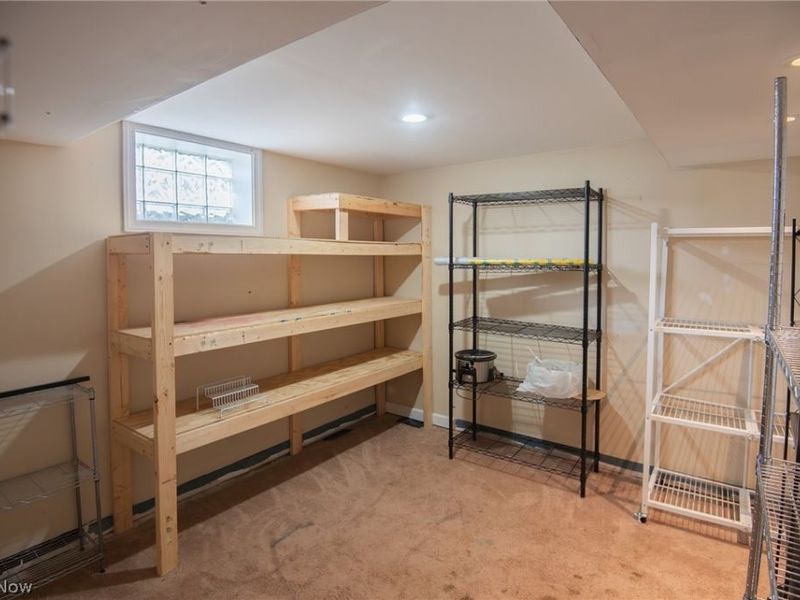 107 Renee Drive, Struthers, OH 44471 Photo 16