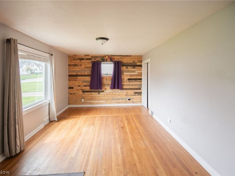 107 Renee Drive, Struthers, OH 44471 Photo 4