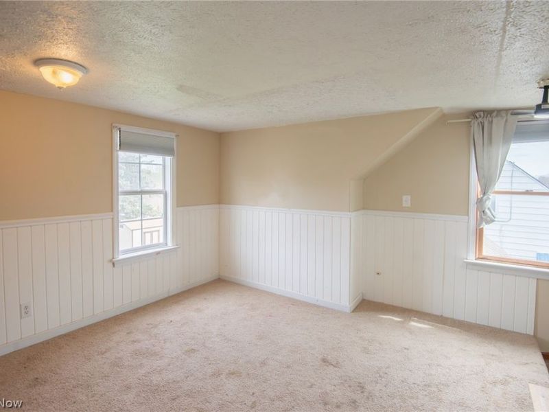 107 Renee Drive, Struthers, OH 44471 Photo 9