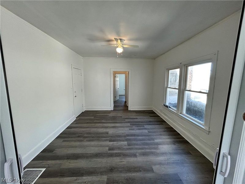 2232 W 103rd Street , Unit 5, Cleveland, OH 44102 Photo 9