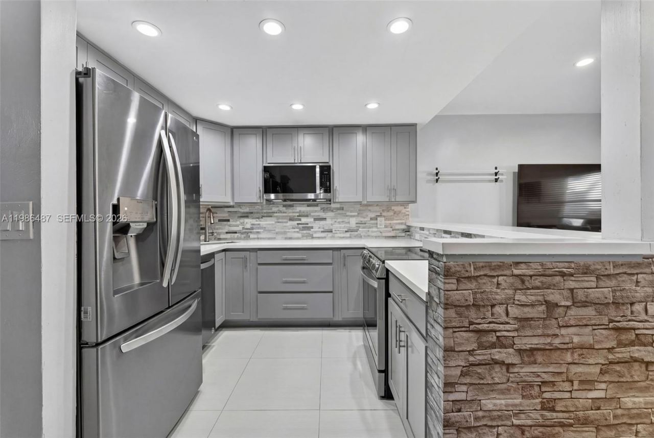 8616 SW 103rd Ave, Miami, FL 33173 Photo
