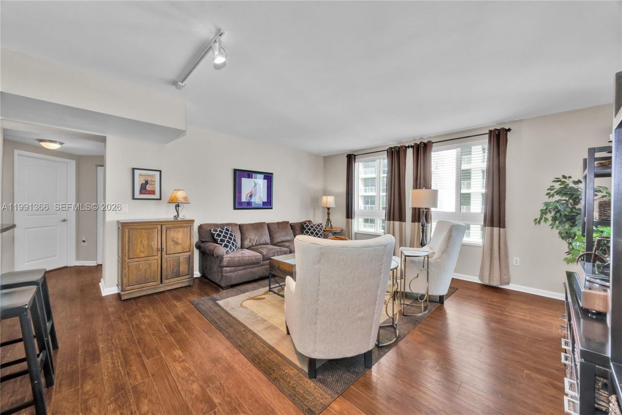 7350 SW 89th St, Unit 1511S, Miami, FL 33156 Photo