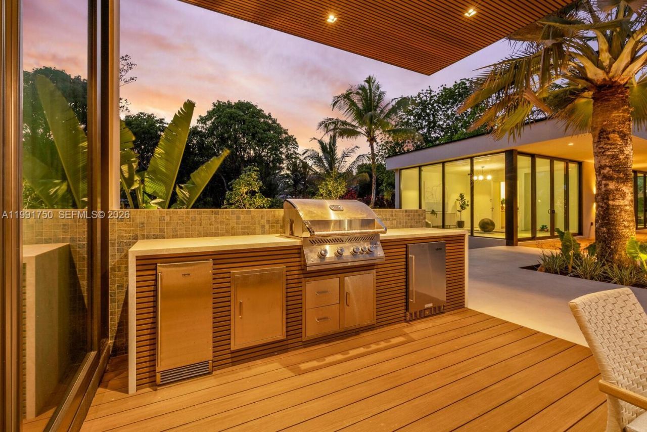 7901 SW 120th St , Pinecrest, FL 33156 Photo