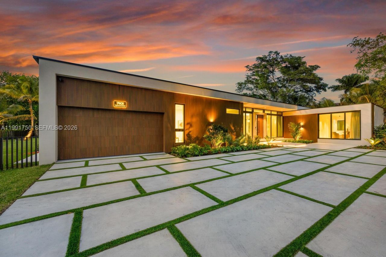 7901 SW 120th St , Pinecrest, FL 33156 Photo