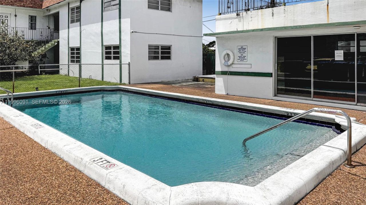 2219 Polk St, Unit 8A, Hollywood, FL 33020 Photo