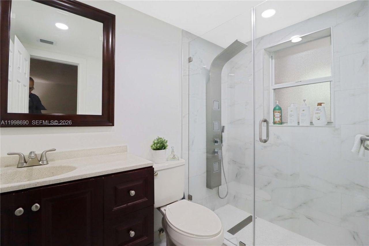 6095 W 18th Ave, Unit S107, Hialeah, FL 33012 Photo