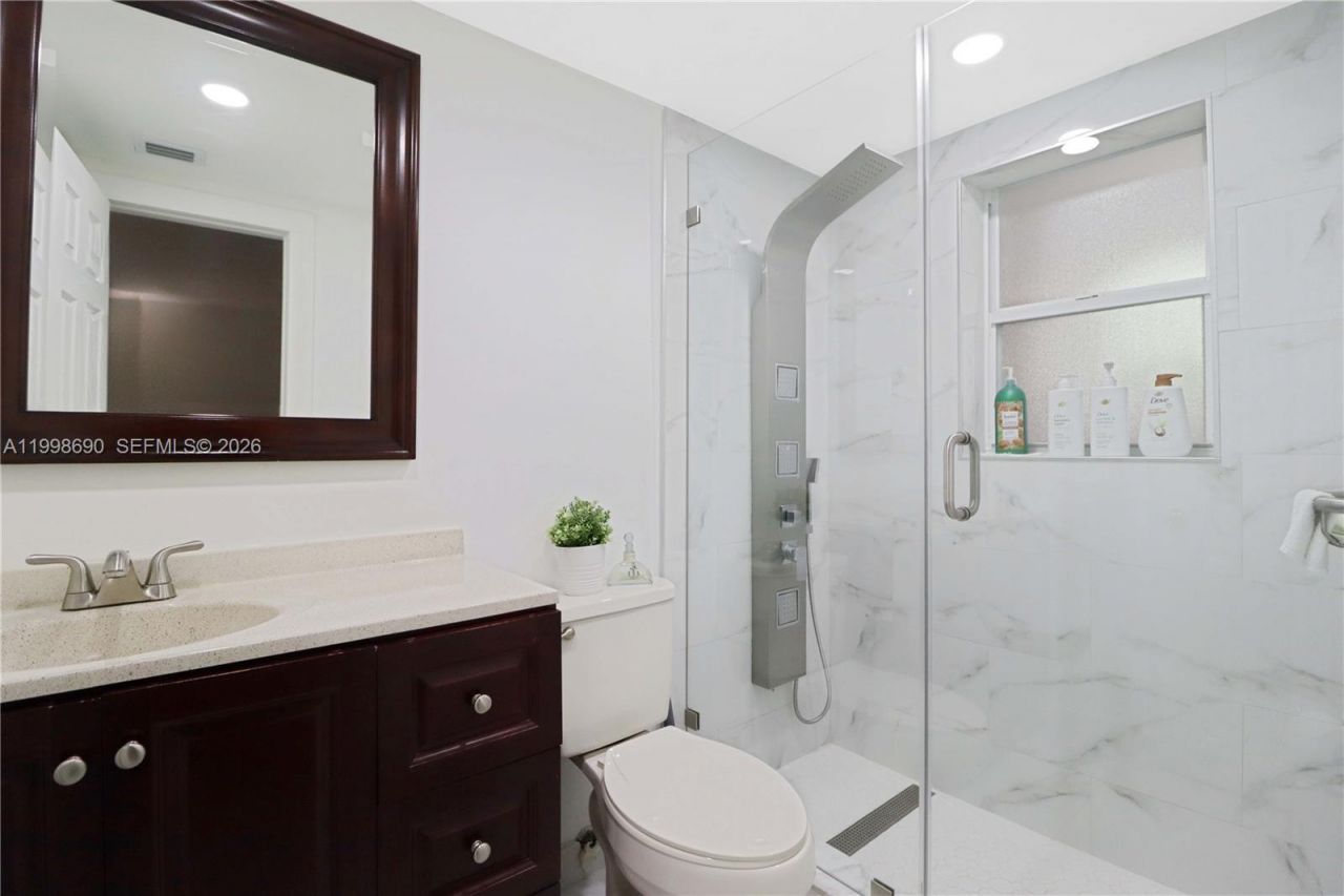 6095 W 18th Ave, Unit S107, Hialeah, FL 33012 Photo
