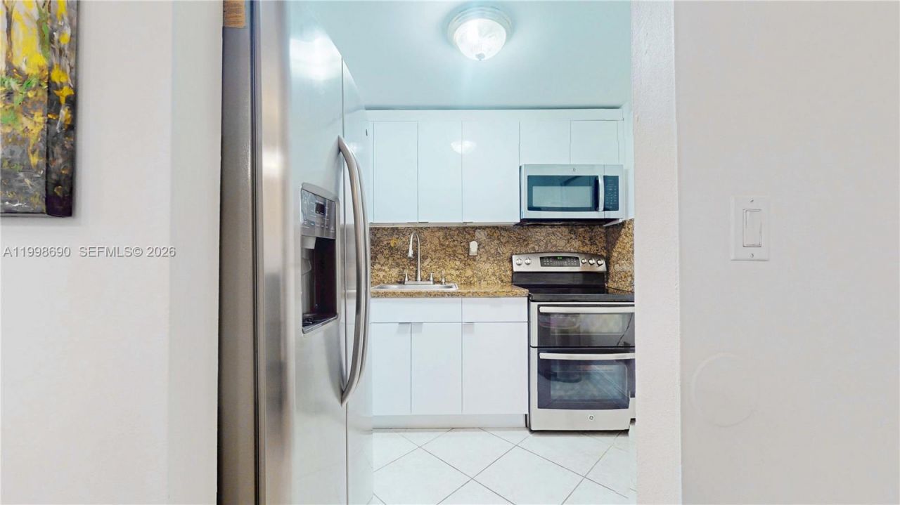 6095 W 18th Ave, Unit S107, Hialeah, FL 33012 Photo