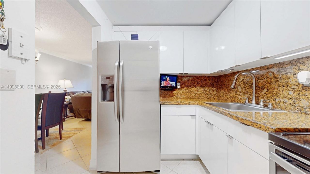 6095 W 18th Ave, Unit S107, Hialeah, FL 33012 Photo