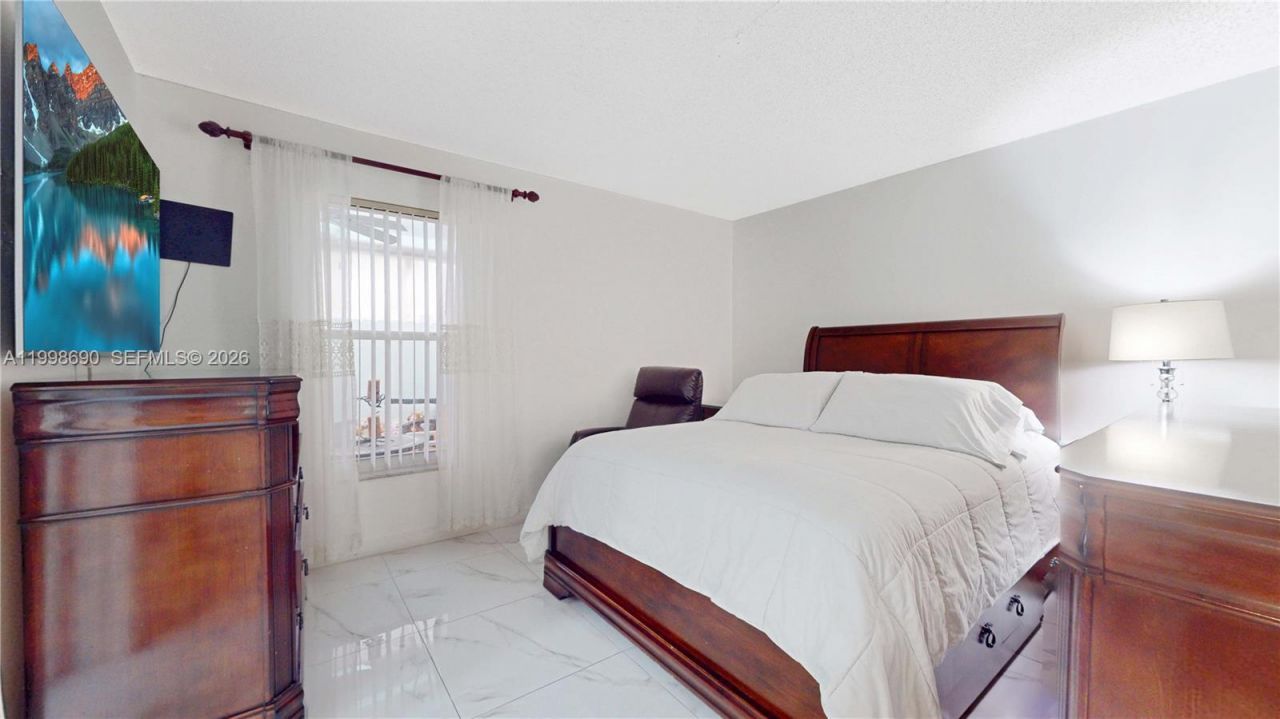 6095 W 18th Ave, Unit S107, Hialeah, FL 33012 Photo