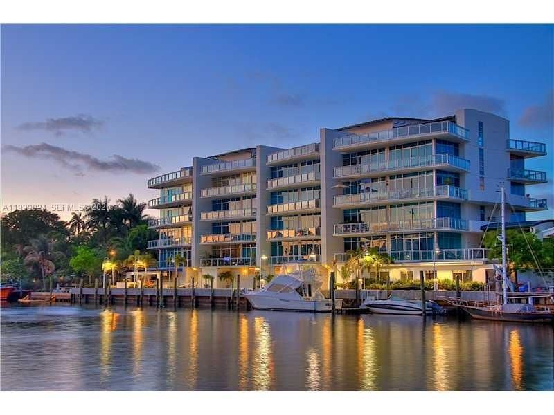 1090 NW N River Dr, Unit 402, Miami, FL 33136 Photo