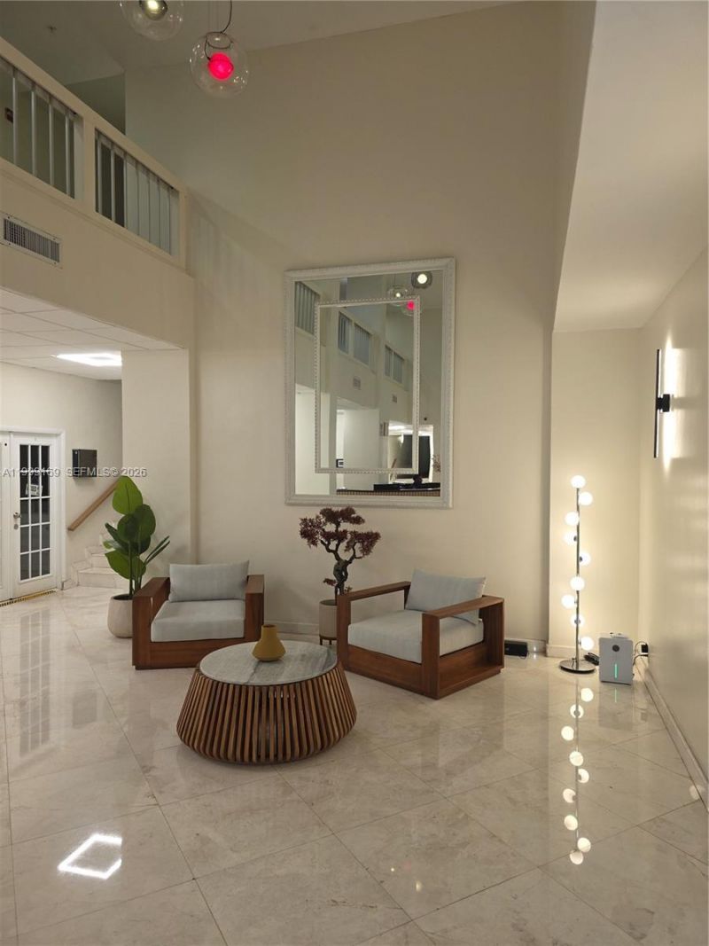 2780 NE 183rd St, Unit 1802, Aventura, FL 33160 Photo