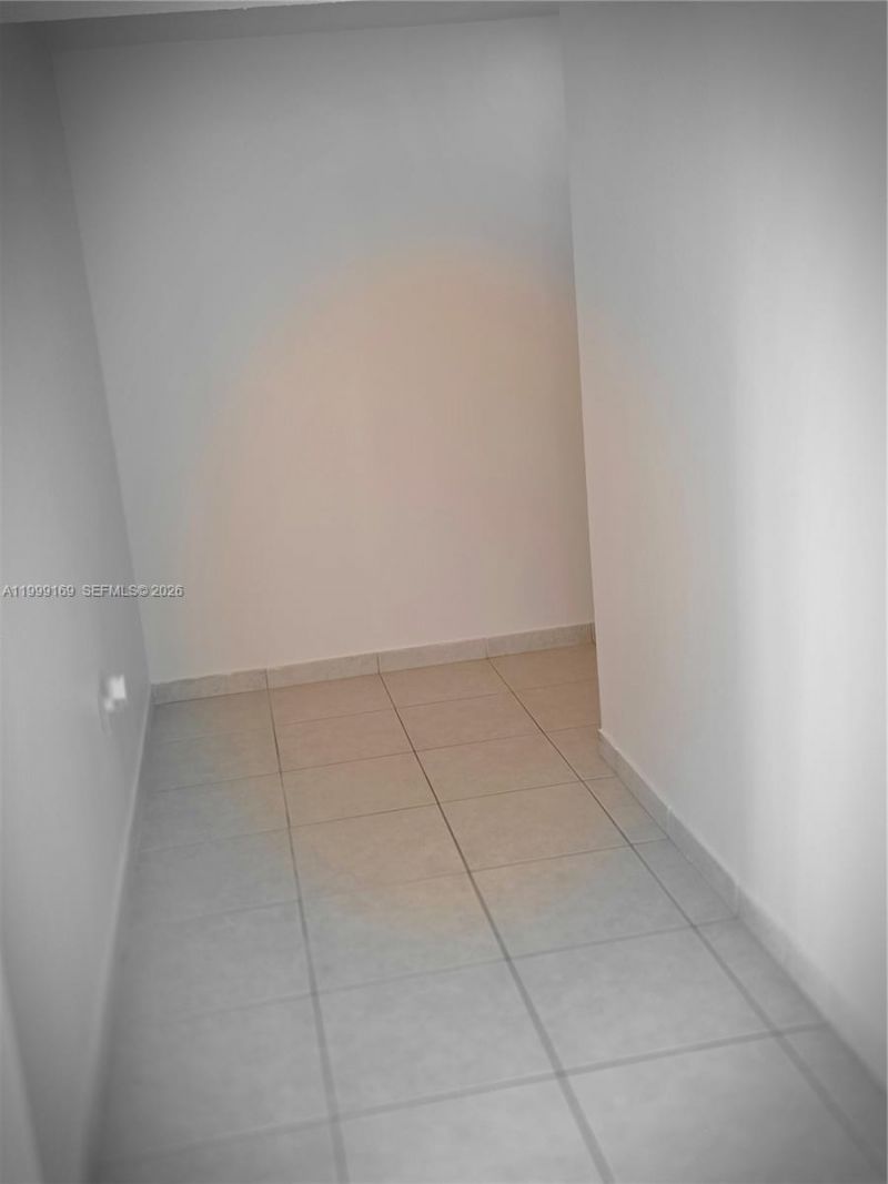 2780 NE 183rd St, Unit 1802, Aventura, FL 33160 Photo