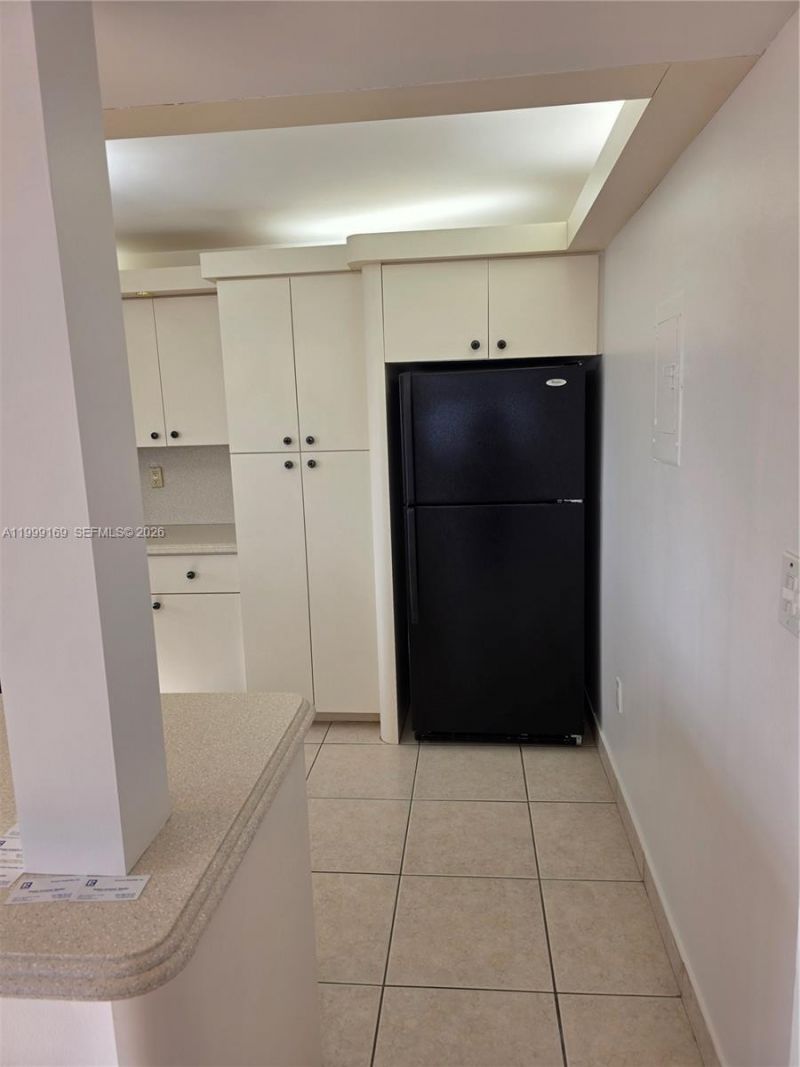 2780 NE 183rd St, Unit 1802, Aventura, FL 33160 Photo