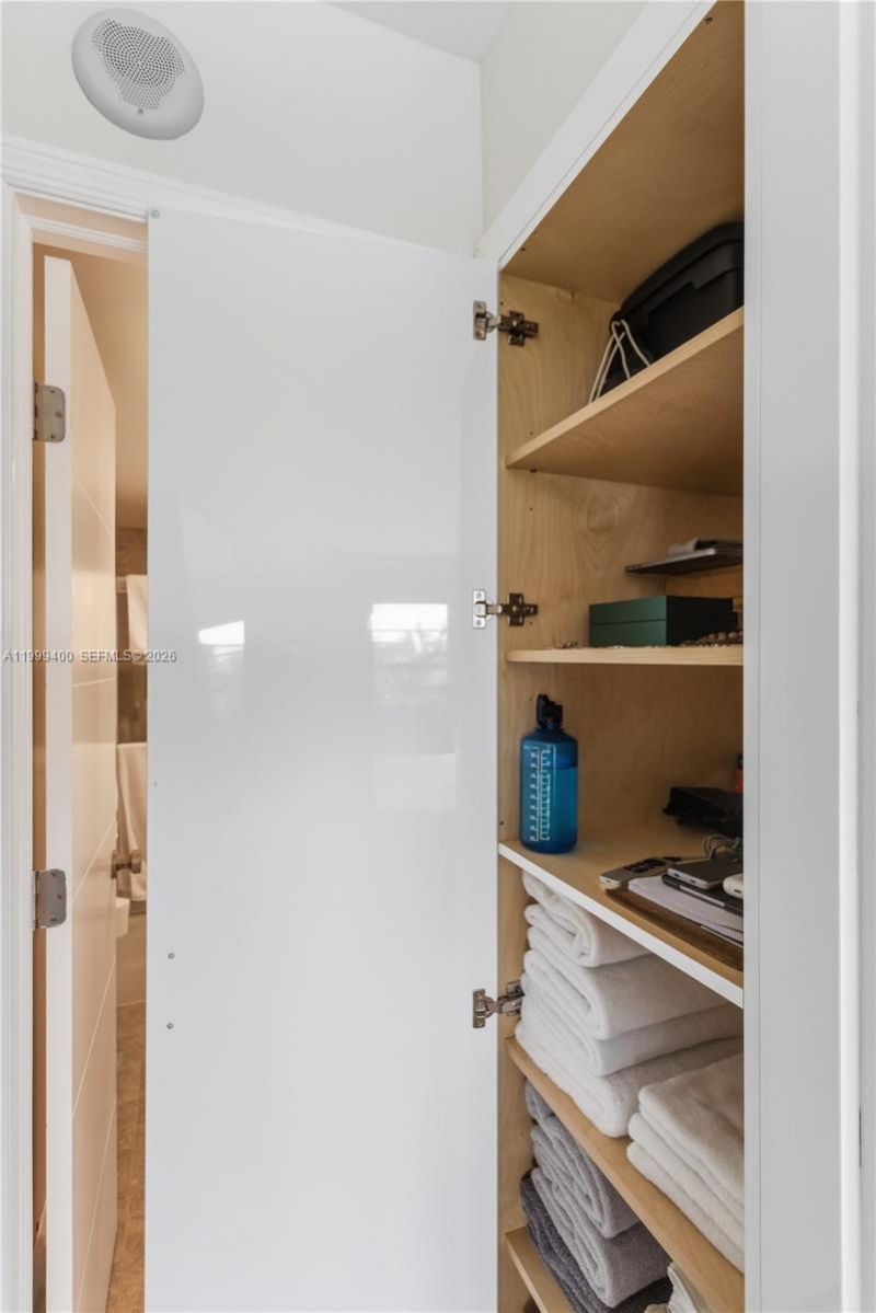 340 Sunset Dr, Unit 407, Fort Lauderdale, FL 33301 Photo