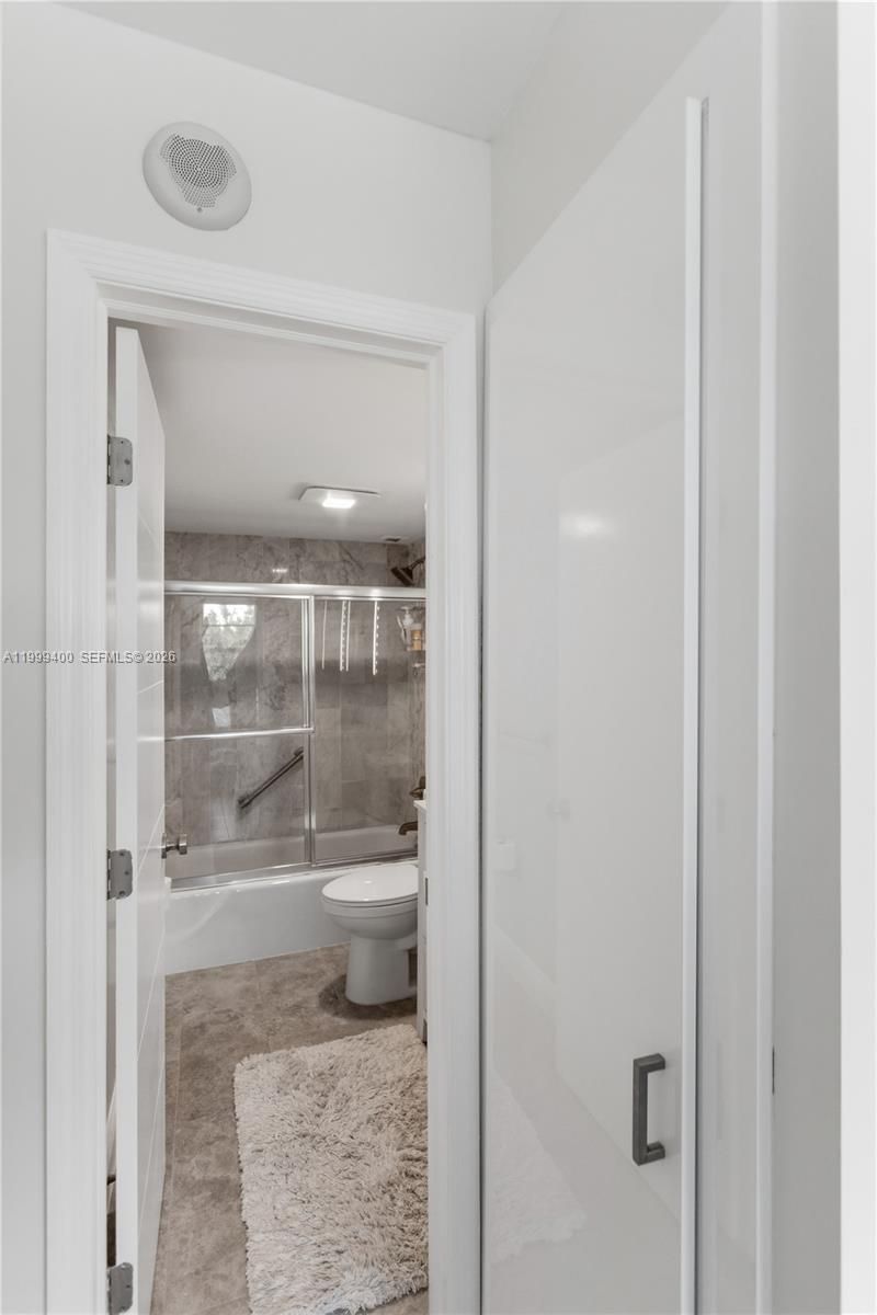 340 Sunset Dr, Unit 407, Fort Lauderdale, FL 33301 Photo