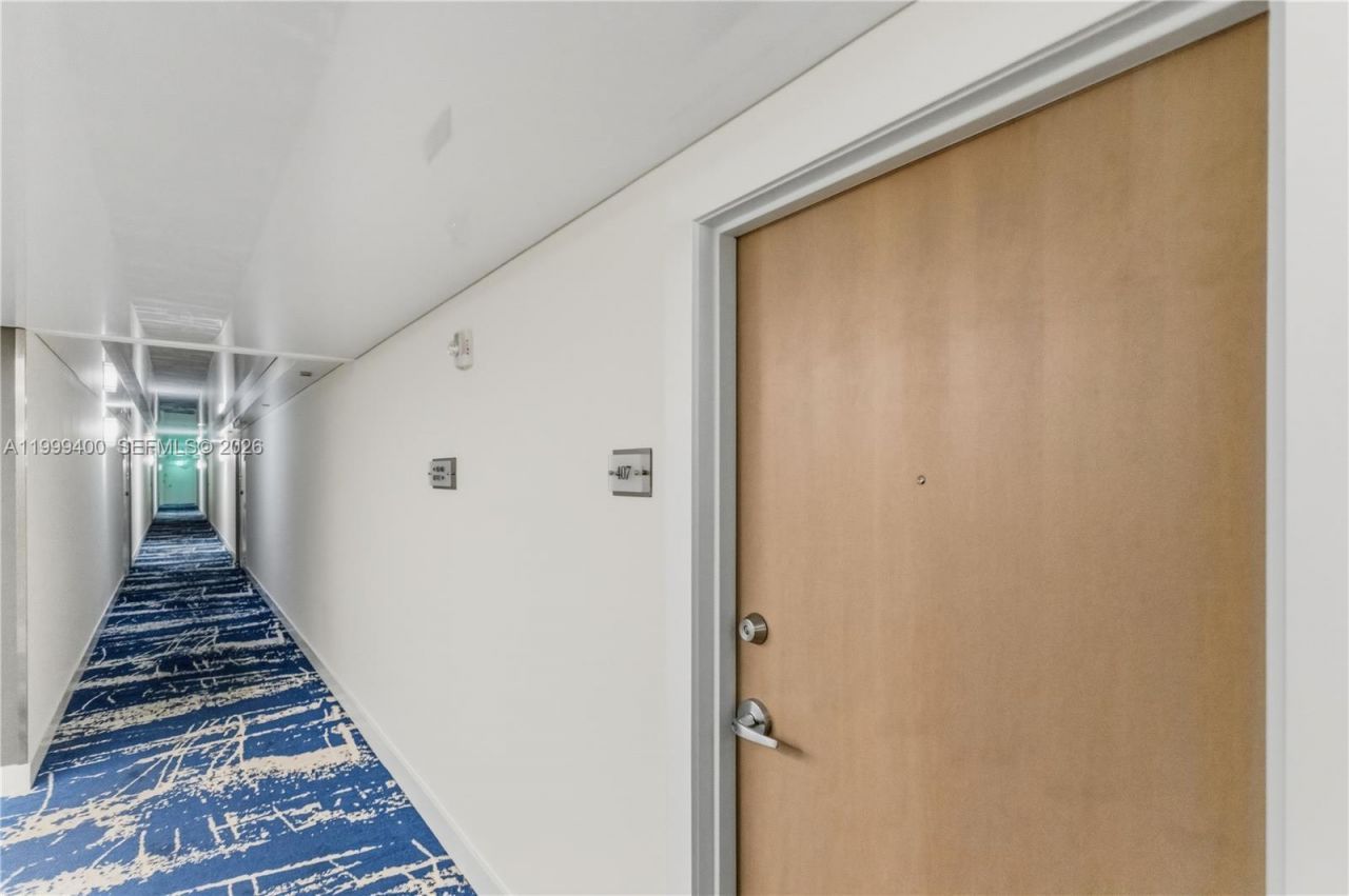 340 Sunset Dr, Unit 407, Fort Lauderdale, FL 33301 Photo